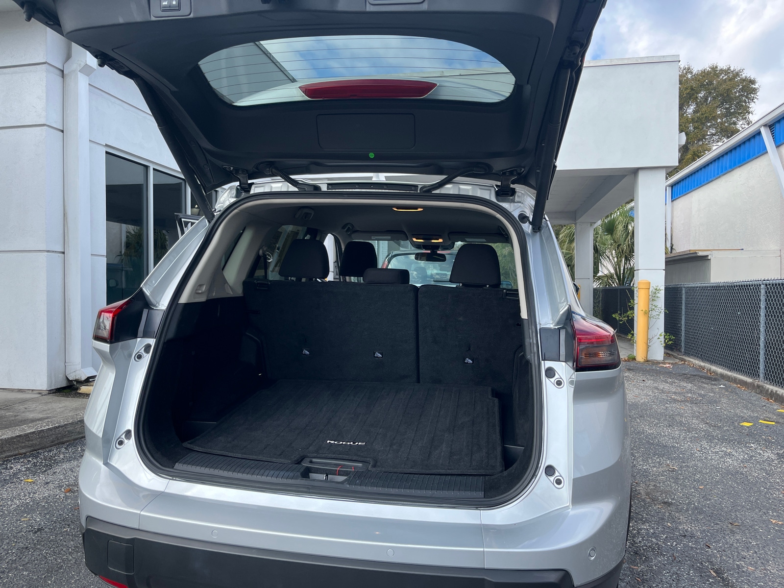 Thumbnail: 2025 Nissan Rogue - 6