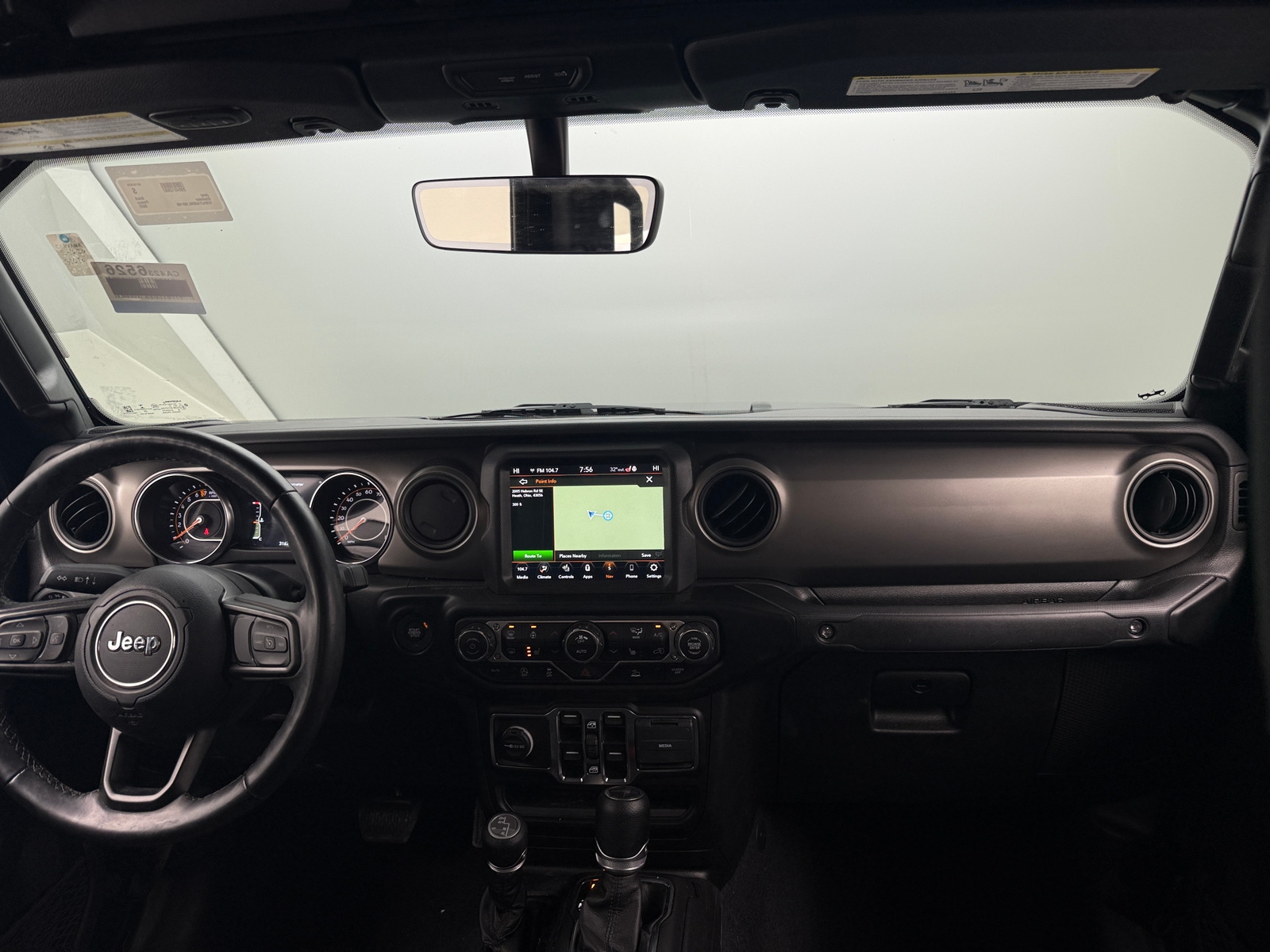 Thumbnail: 2022 Jeep Gladiator - 3