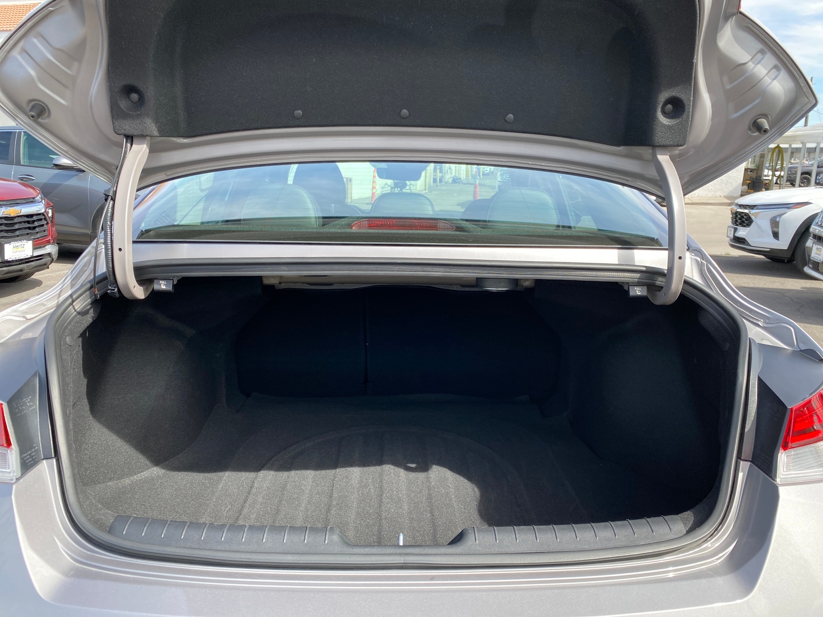 Thumbnail: 2025 Hyundai Elantra - 6