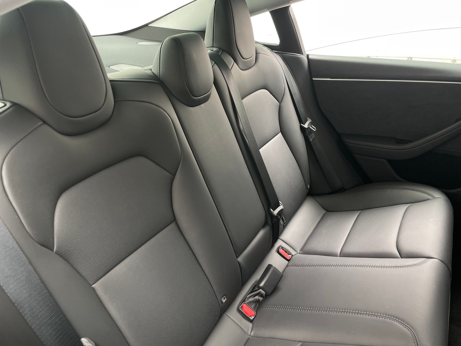 Thumbnail: 2025 Tesla Model 3 - 5