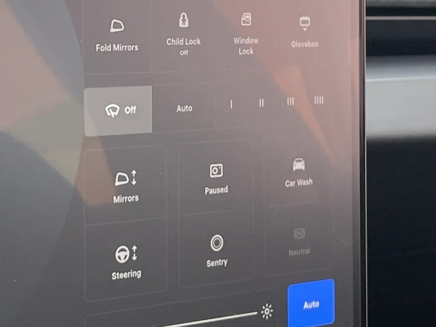 Thumbnail: 2025 Tesla Model 3 - 3