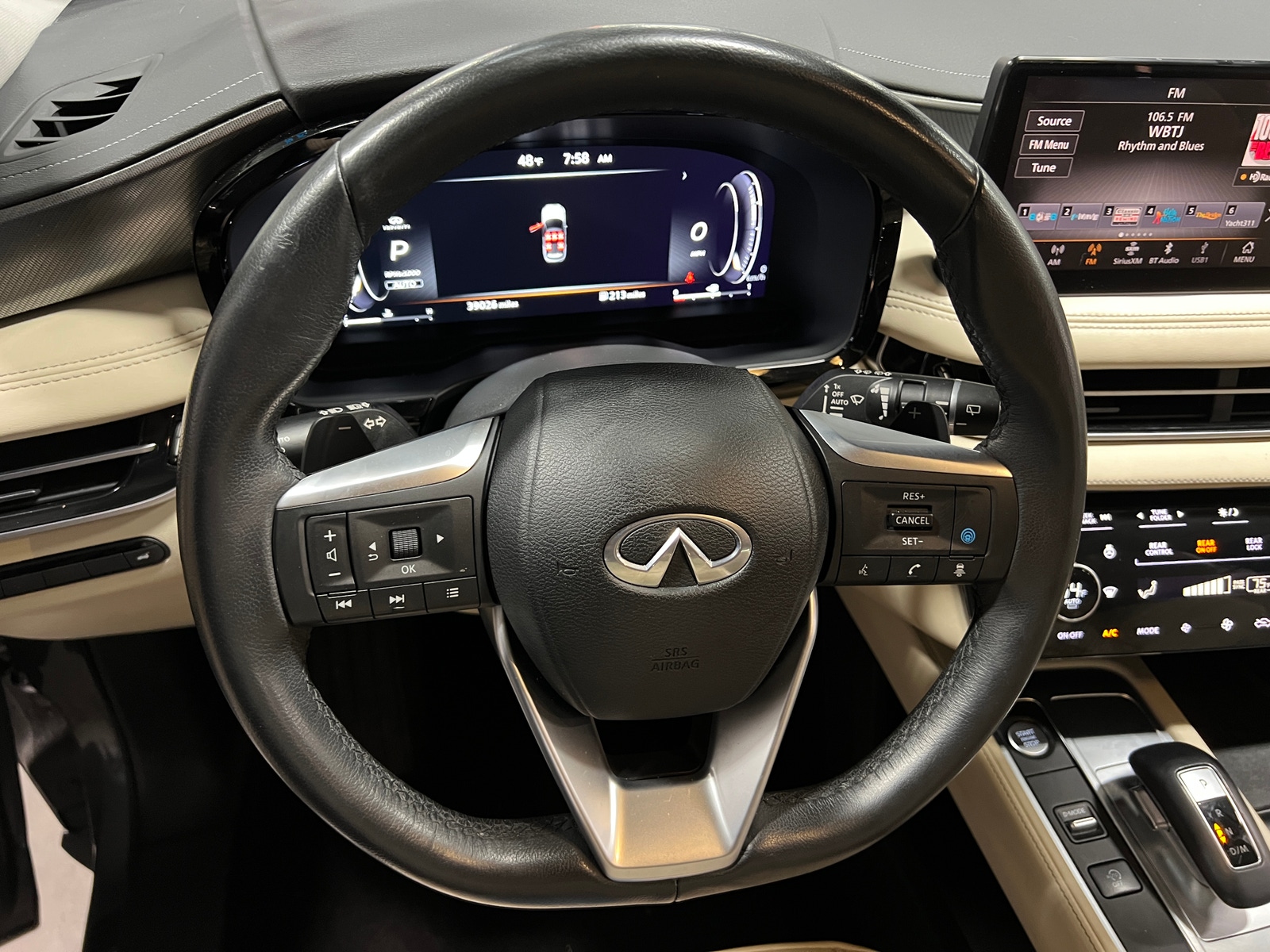 Thumbnail: 2023 INFINITI QX60 - 4