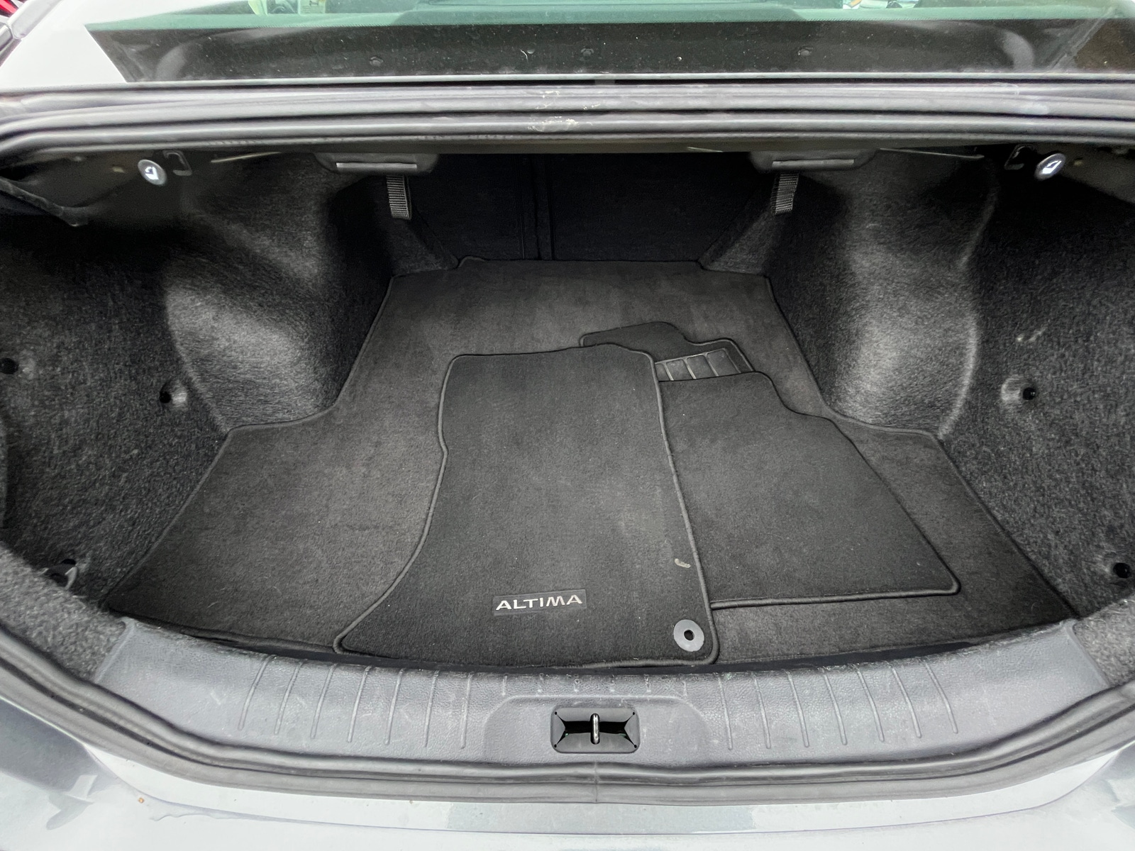 Thumbnail: 2025 Nissan Altima - 6