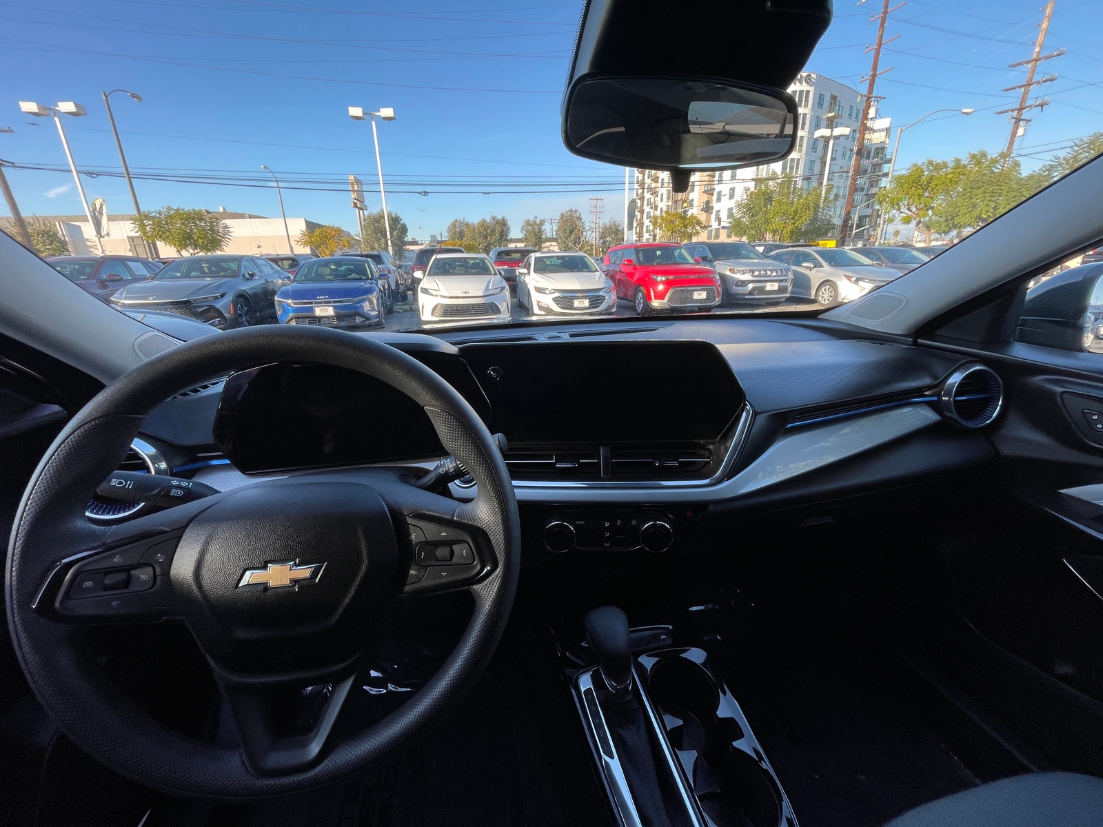 Thumbnail: 2025 Chevrolet Trax - 3