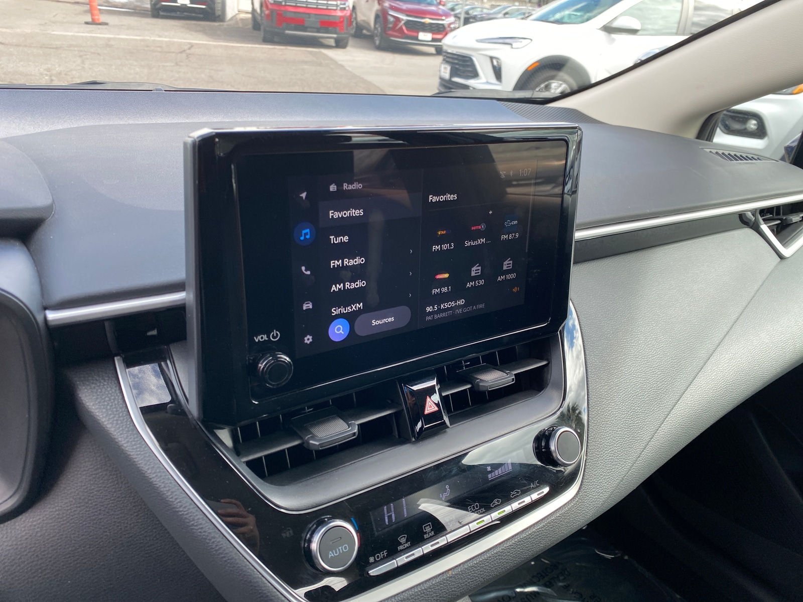 Thumbnail: 2025 Toyota Corolla - 4