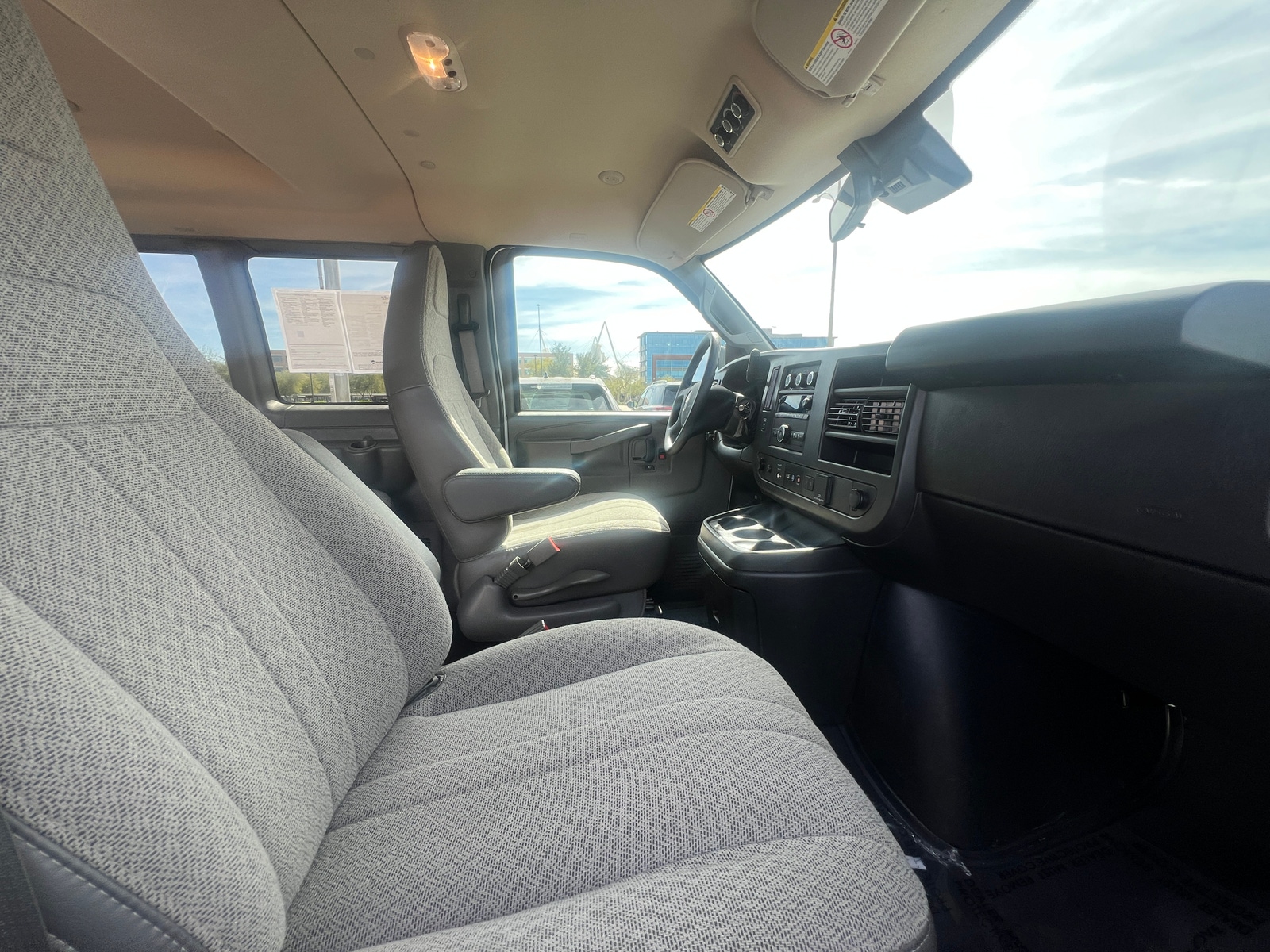 Thumbnail: 2025 Chevrolet Express - 2