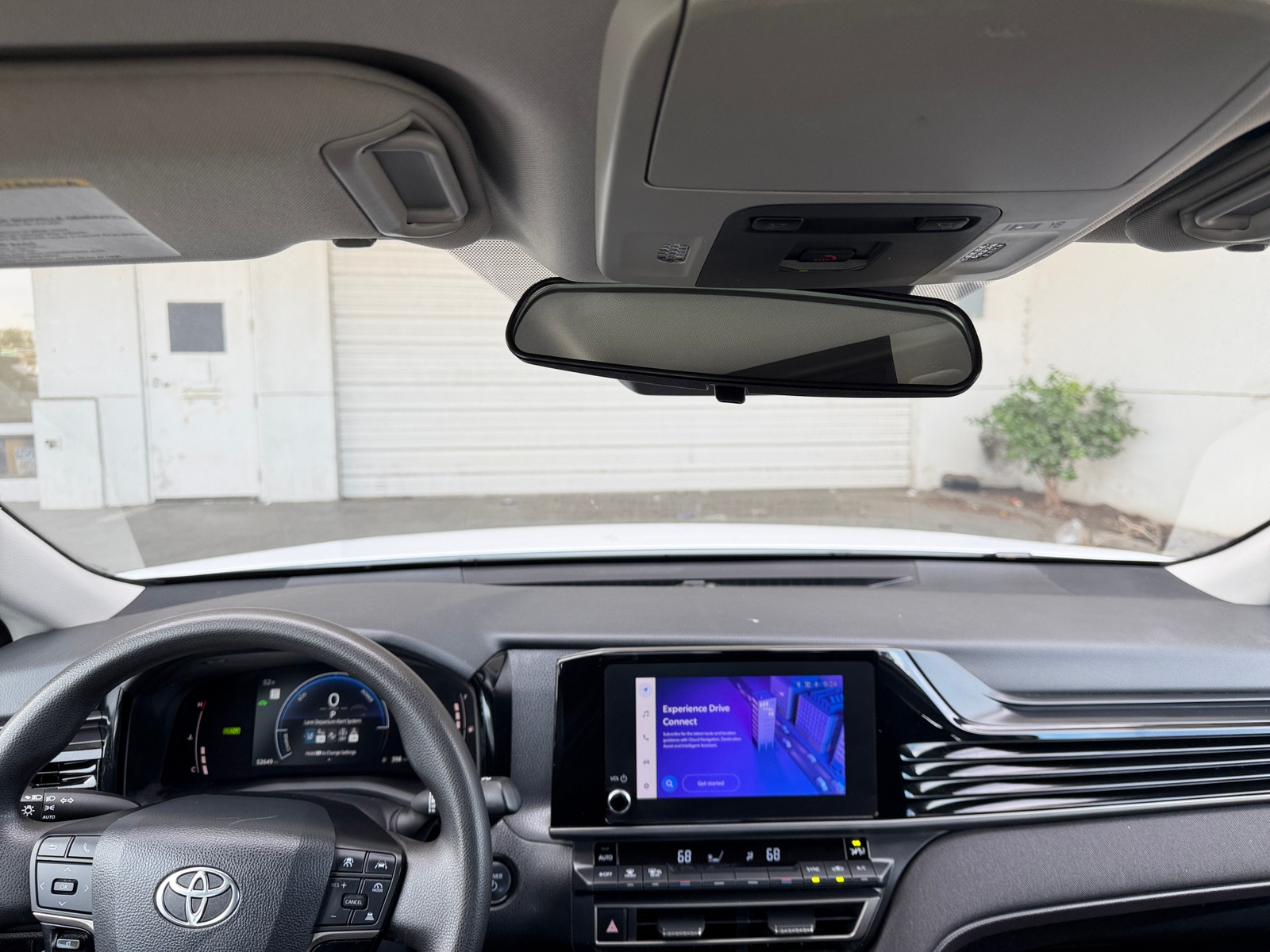 Thumbnail: 2025 Toyota Camry - 3