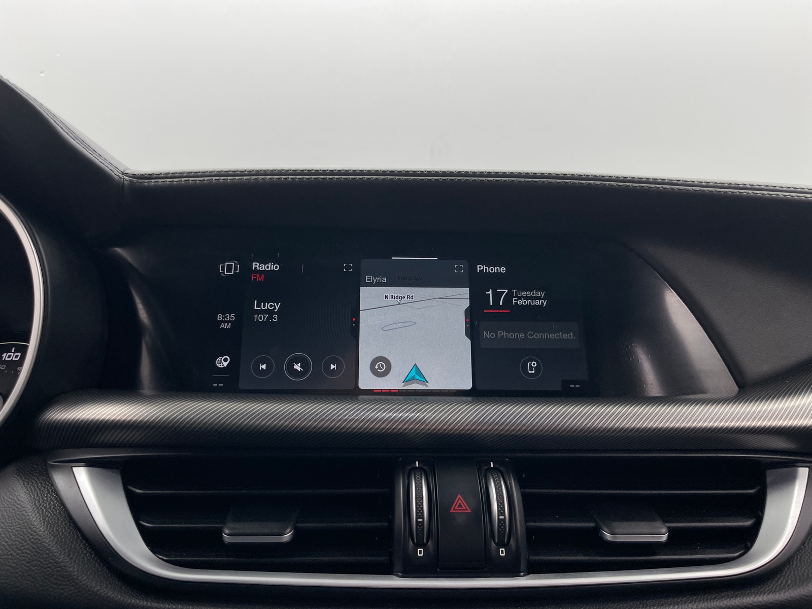 Thumbnail: 2022 Alfa Romeo Stelvio - 3