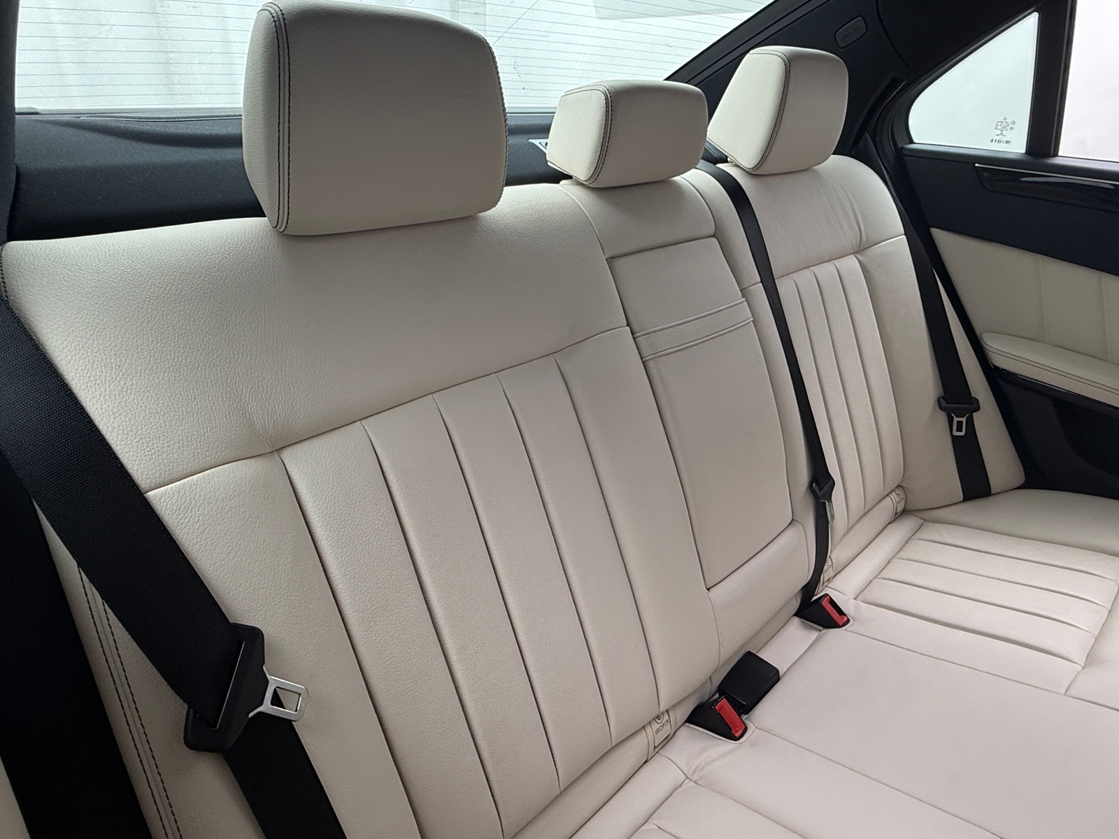 Thumbnail: 2014 Mercedes-Benz E-Class - 5