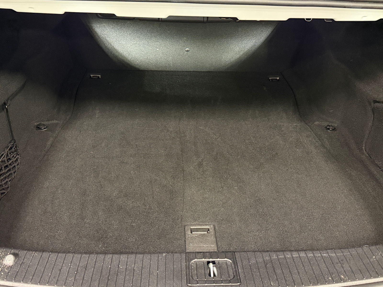 Thumbnail: 2014 Mercedes-Benz E-Class - 6