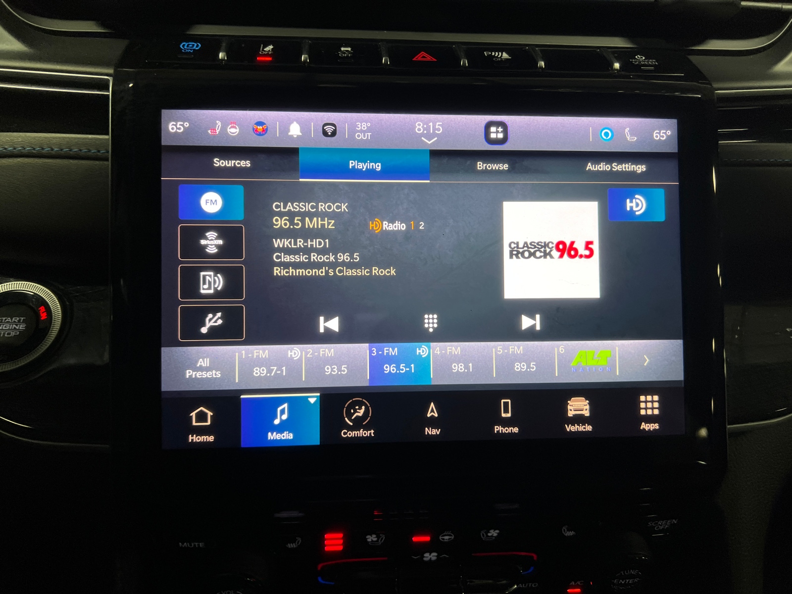 Thumbnail: 2022 Jeep Grand Cherokee - 3