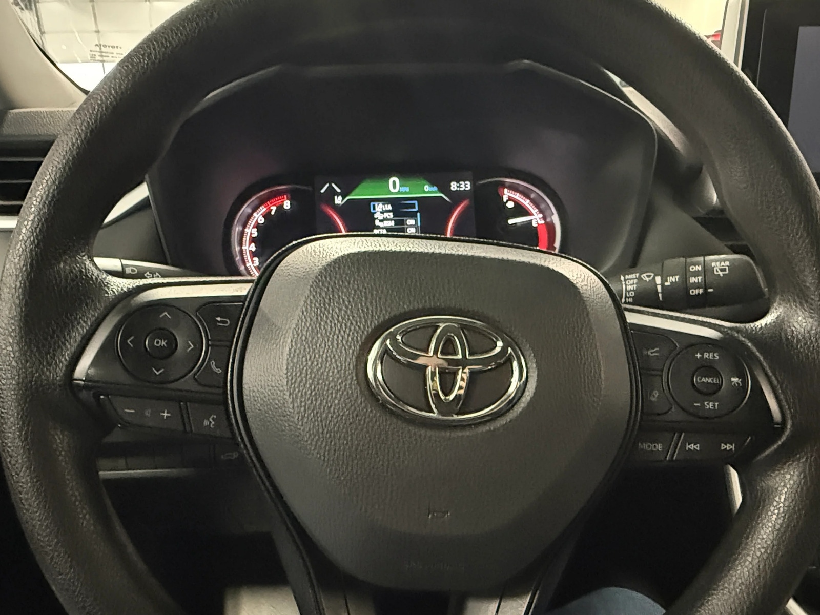 Thumbnail: 2025 Toyota RAV4 - 5