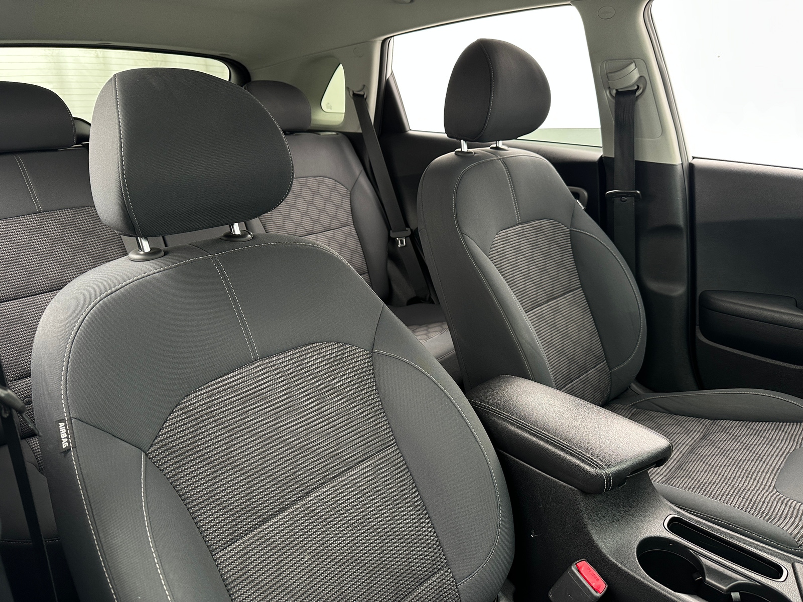 Thumbnail: 2019 Kia Niro - 2