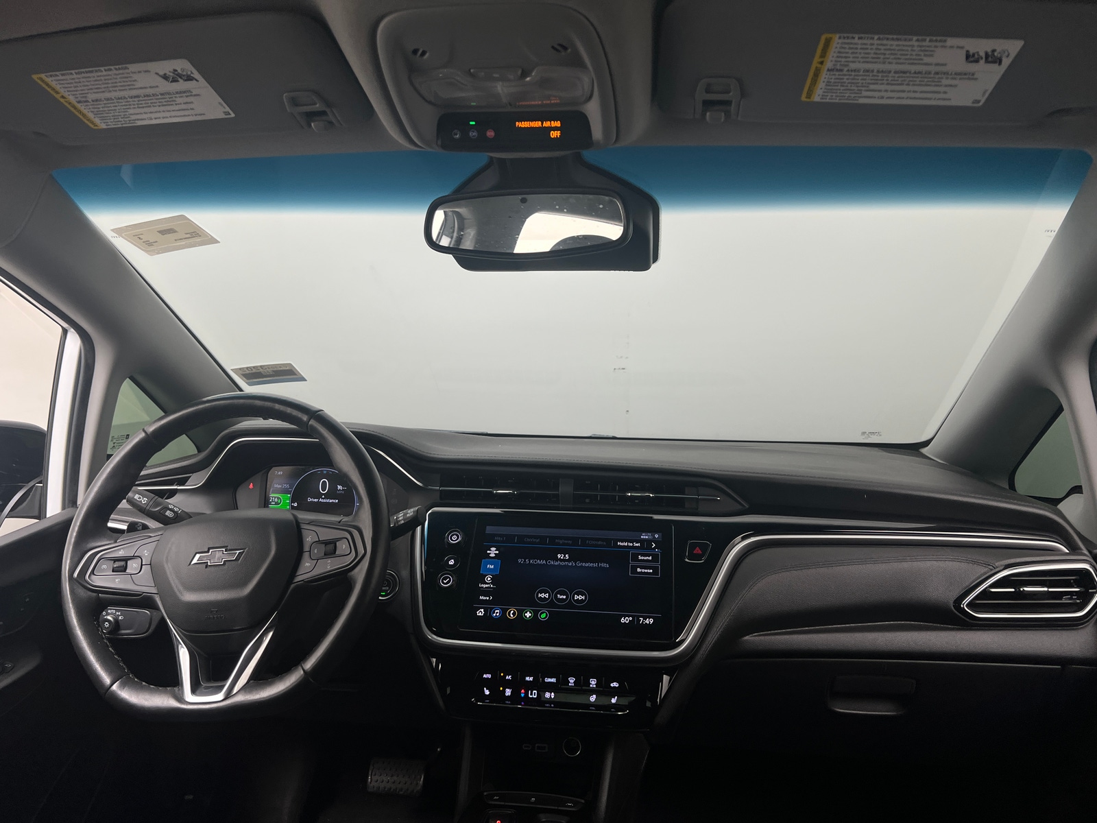 Thumbnail: 2022 Chevrolet Bolt EV - 3