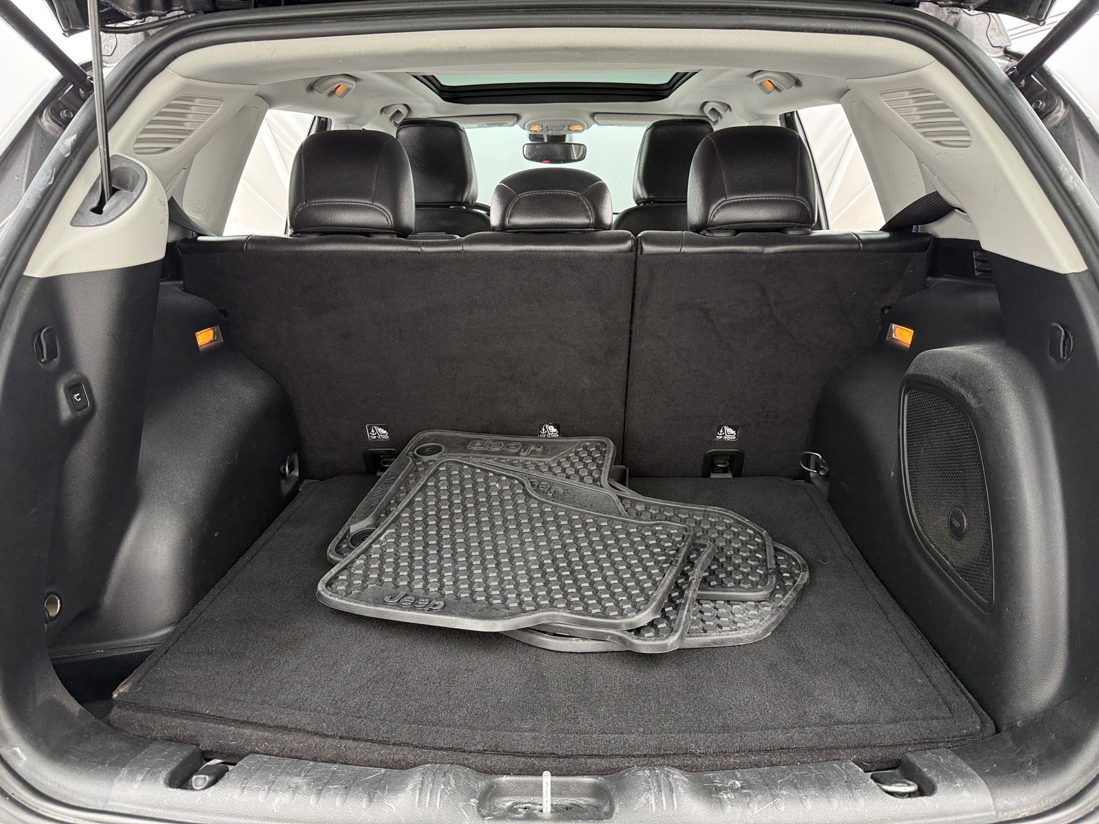 Thumbnail: 2022 Jeep Compass - 7