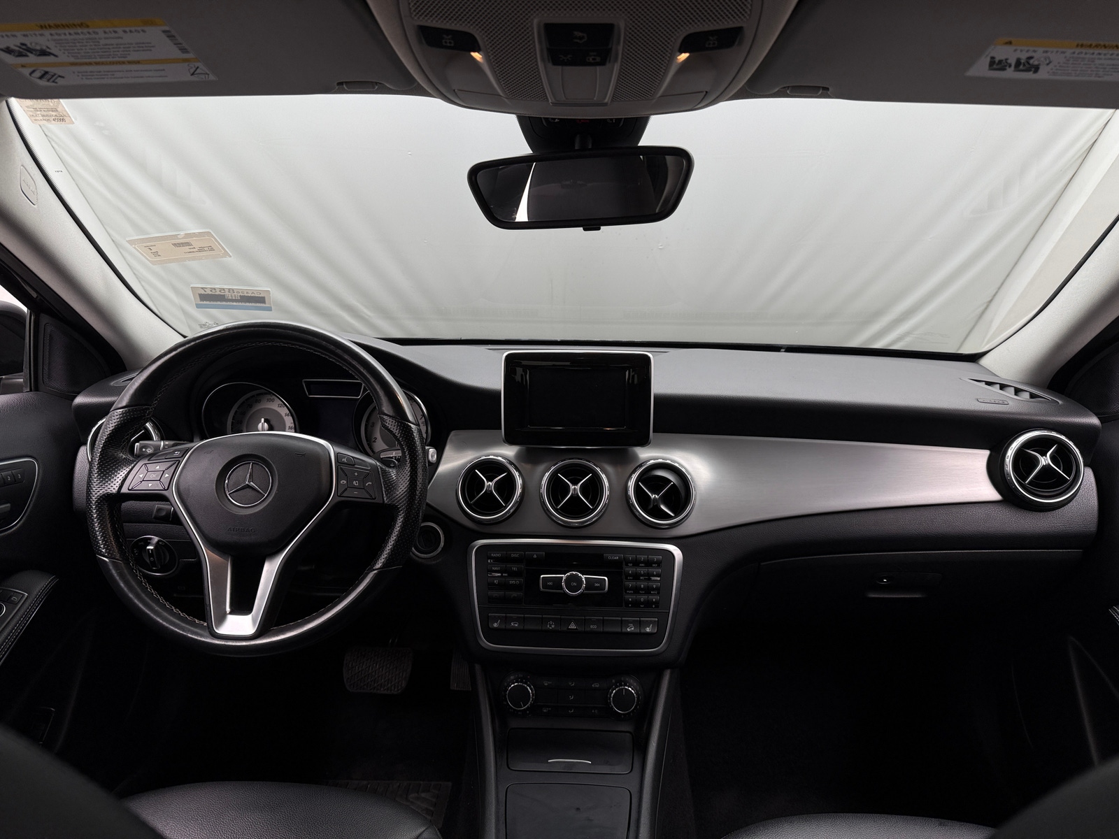 Thumbnail: 2015 Mercedes-Benz GLA - 2