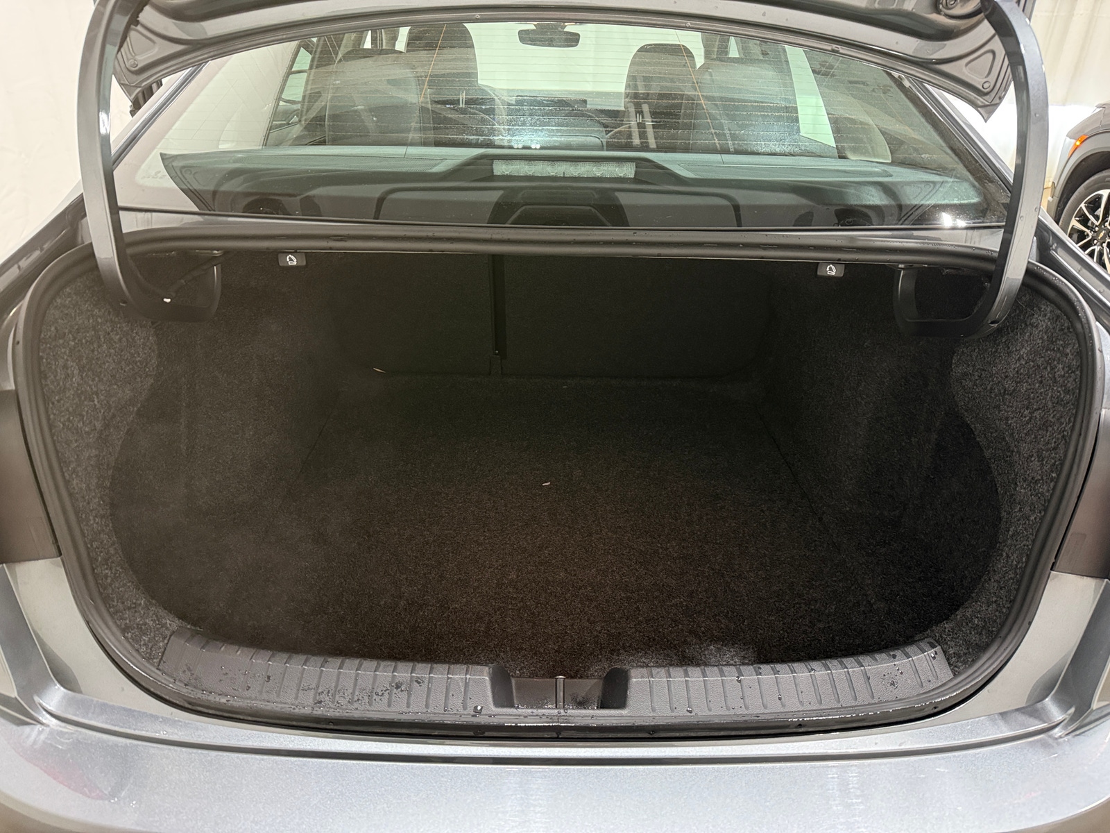 Thumbnail: 2025 Volkswagen Jetta - 6