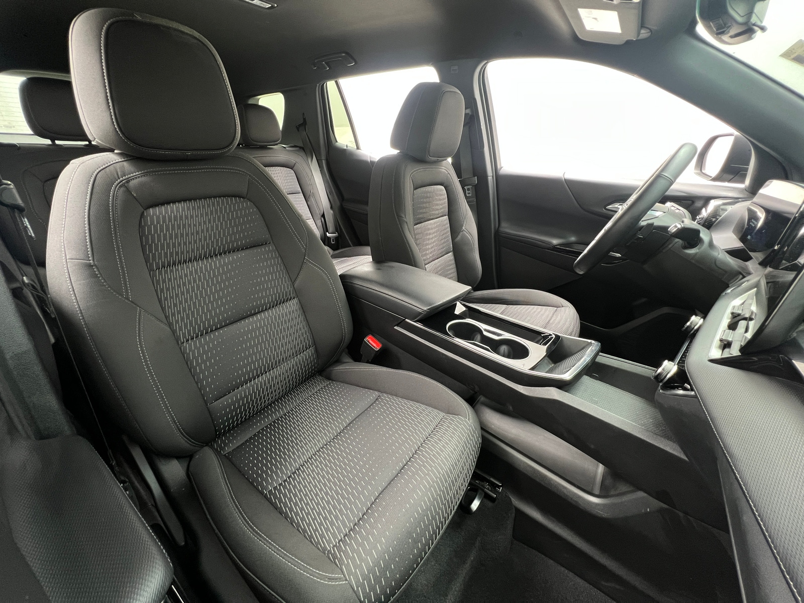 Thumbnail: 2025 Chevrolet Equinox - 2