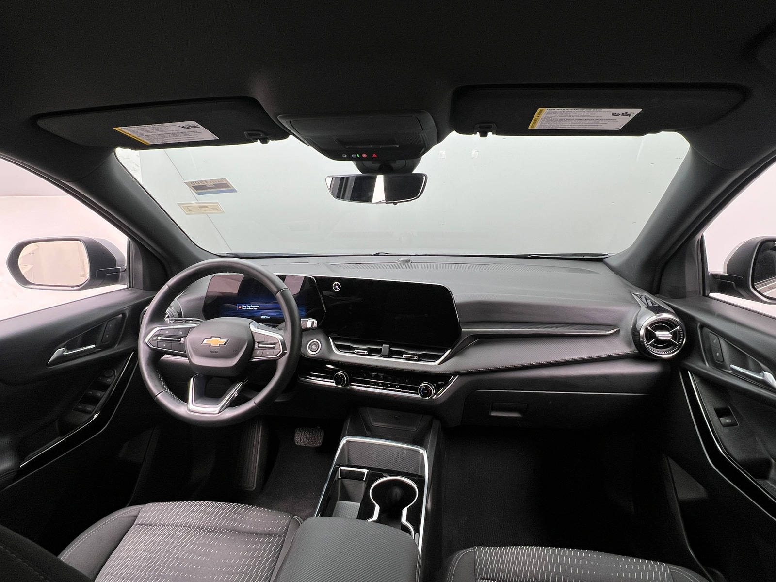 Thumbnail: 2025 Chevrolet Equinox - 3