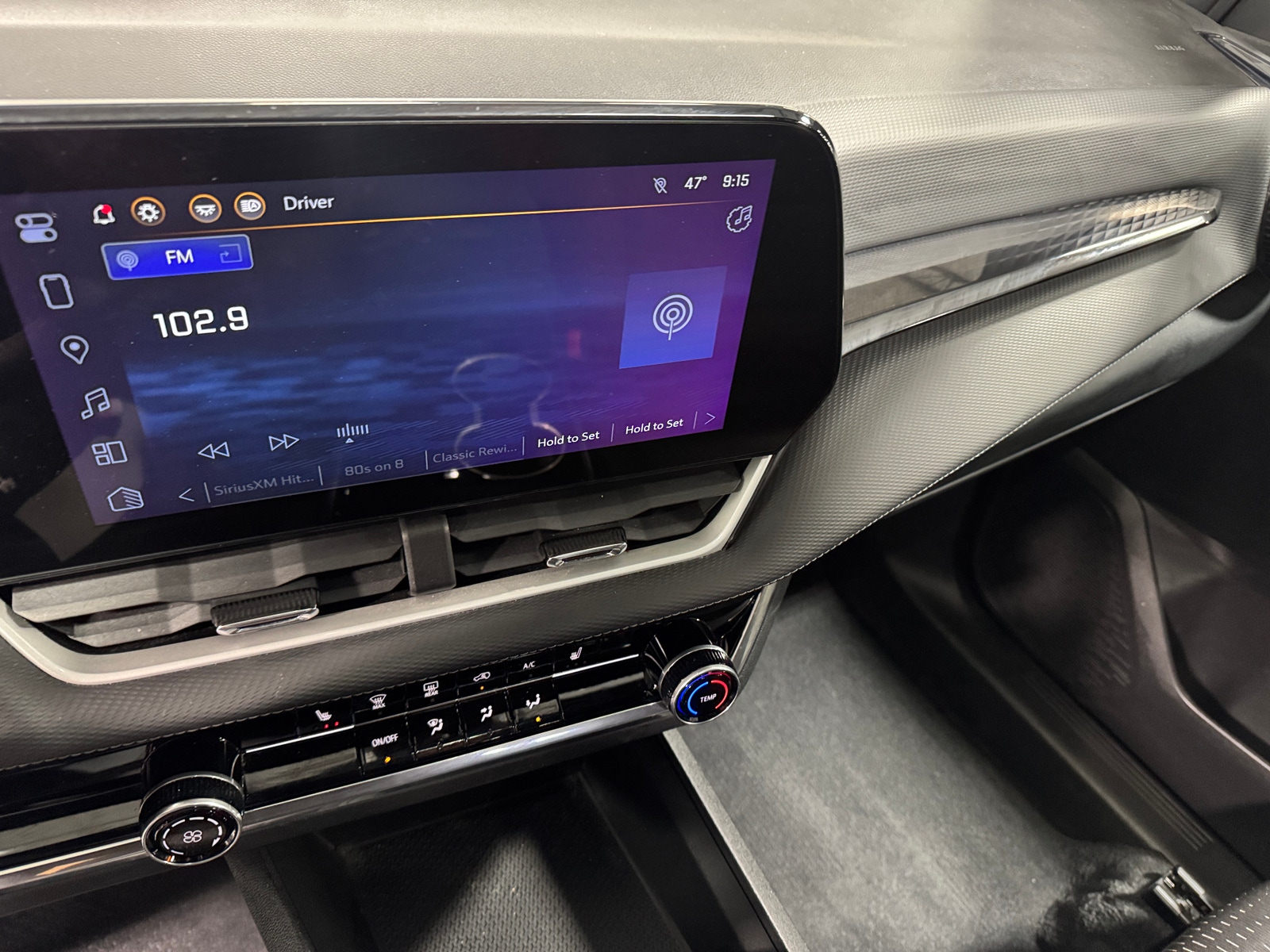 Thumbnail: 2025 Chevrolet Equinox - 4