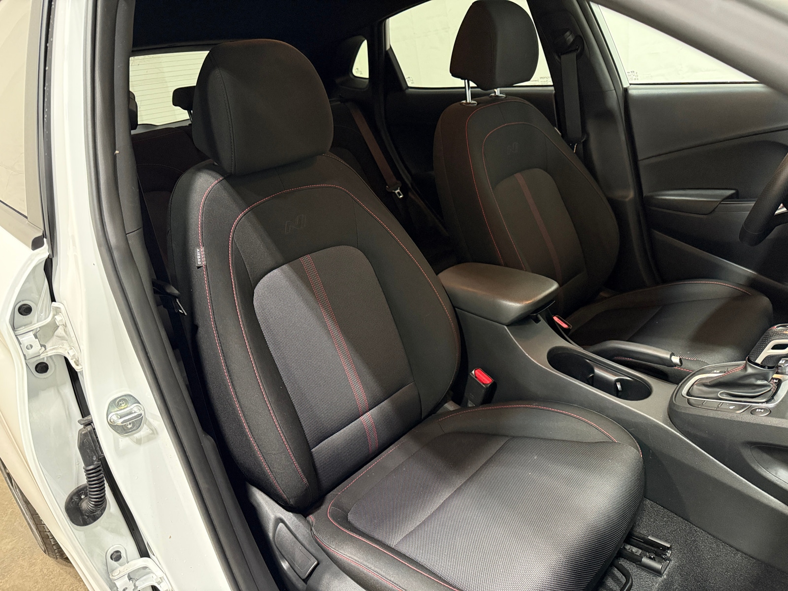 Thumbnail: 2022 Hyundai Kona - 2