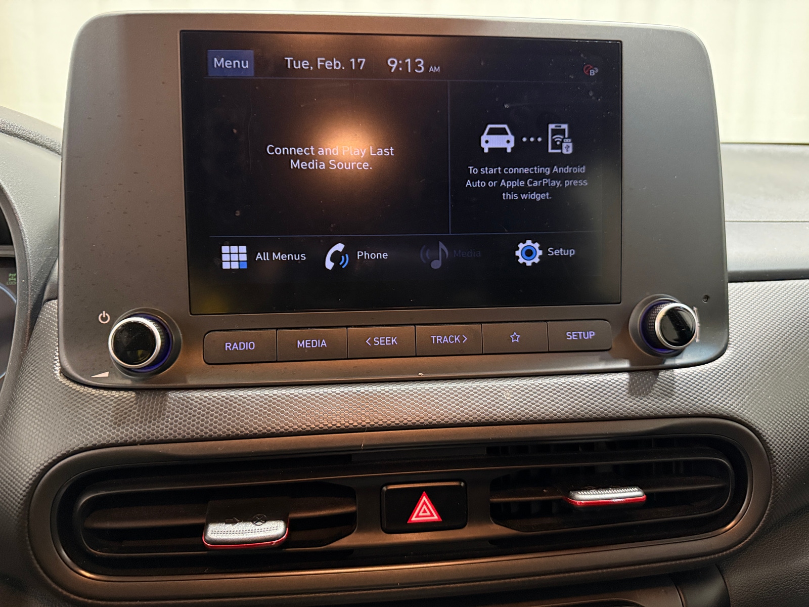 Thumbnail: 2022 Hyundai Kona - 4