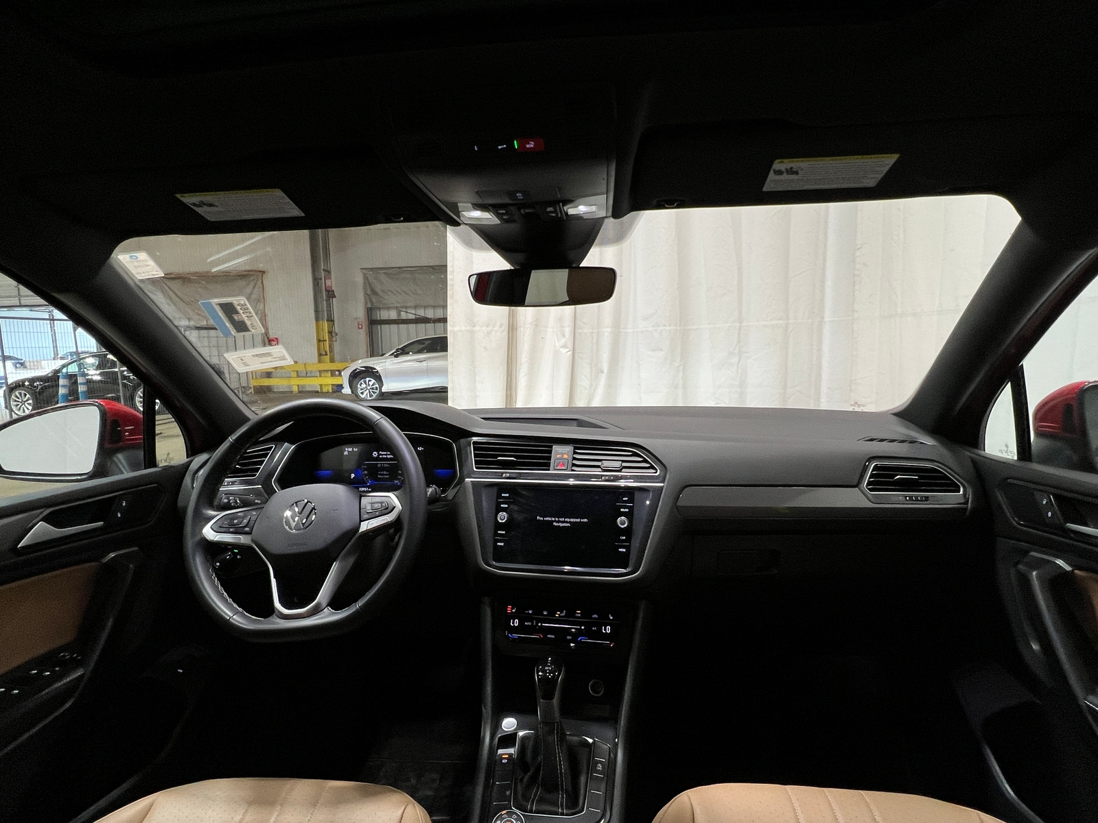 Thumbnail: 2024 Volkswagen Tiguan - 2