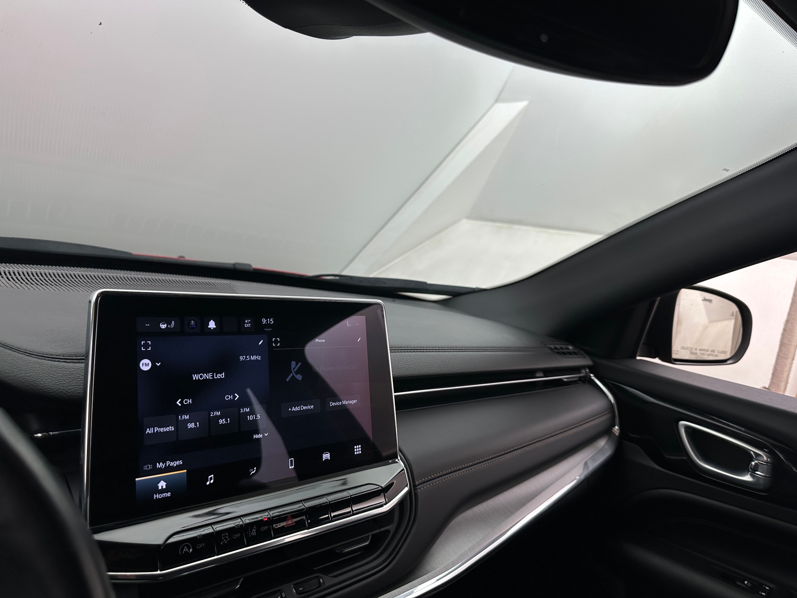 Thumbnail: 2022 Jeep Compass - 3