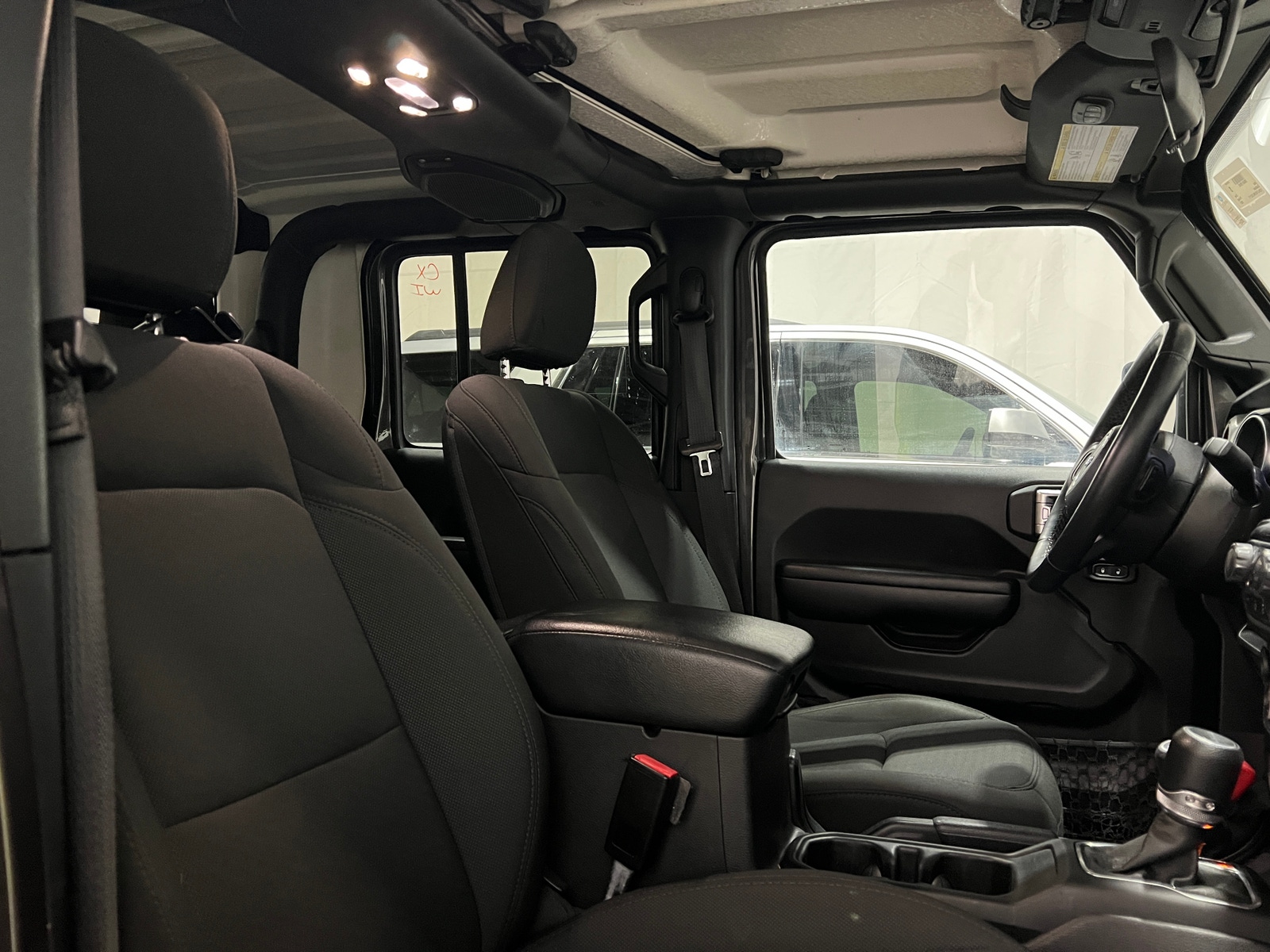 Thumbnail: 2021 Jeep Gladiator - 2