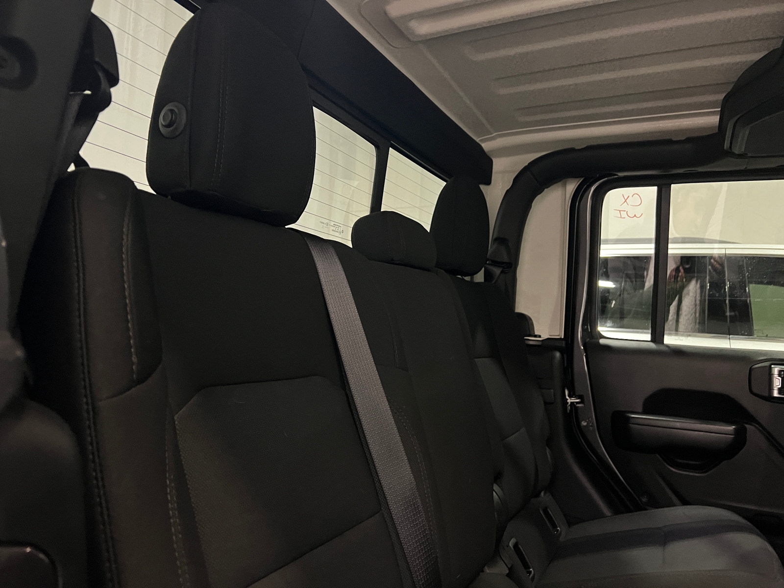 Thumbnail: 2021 Jeep Gladiator - 6