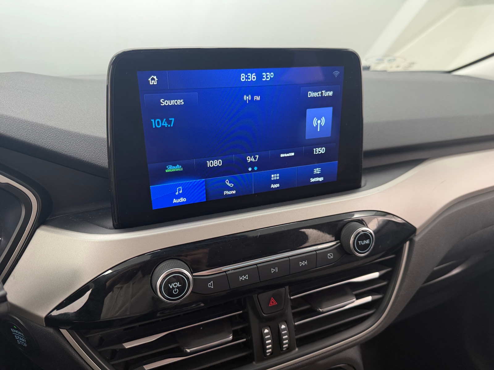 Thumbnail: 2022 Ford Escape - 4