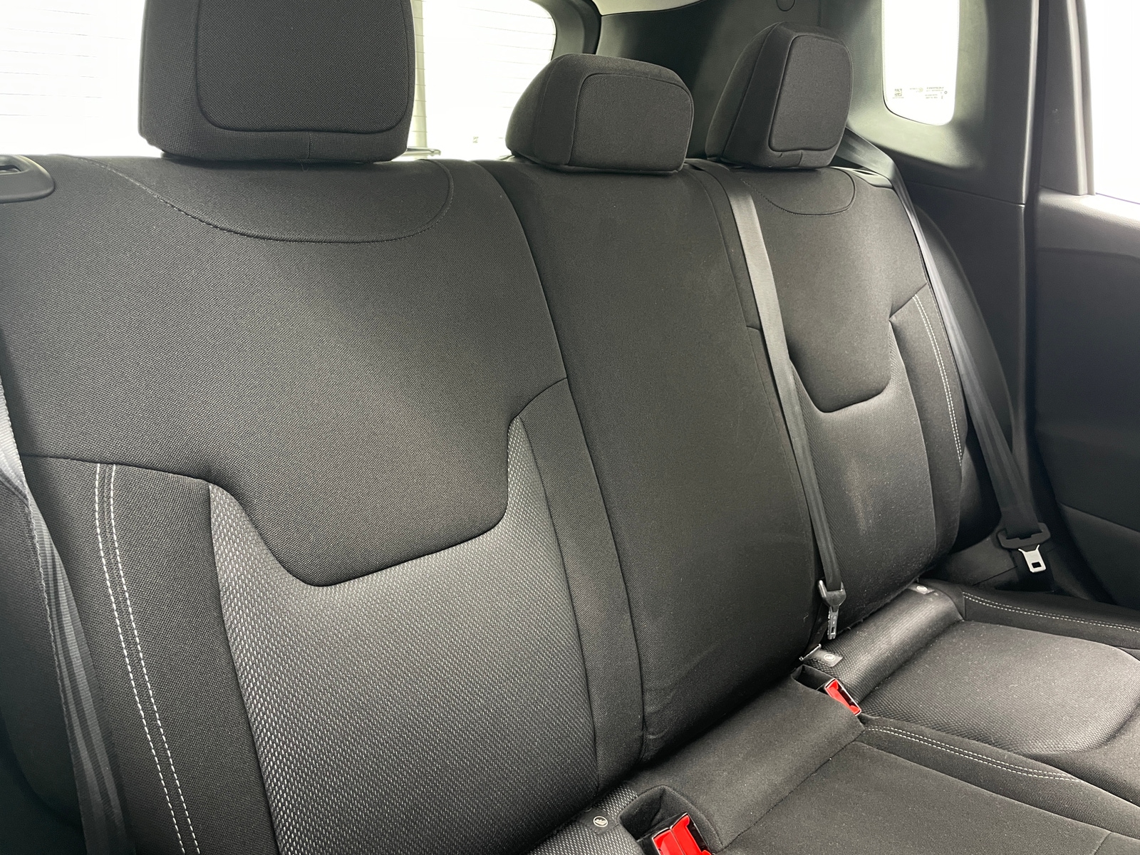 Thumbnail: 2020 Jeep Renegade - 6