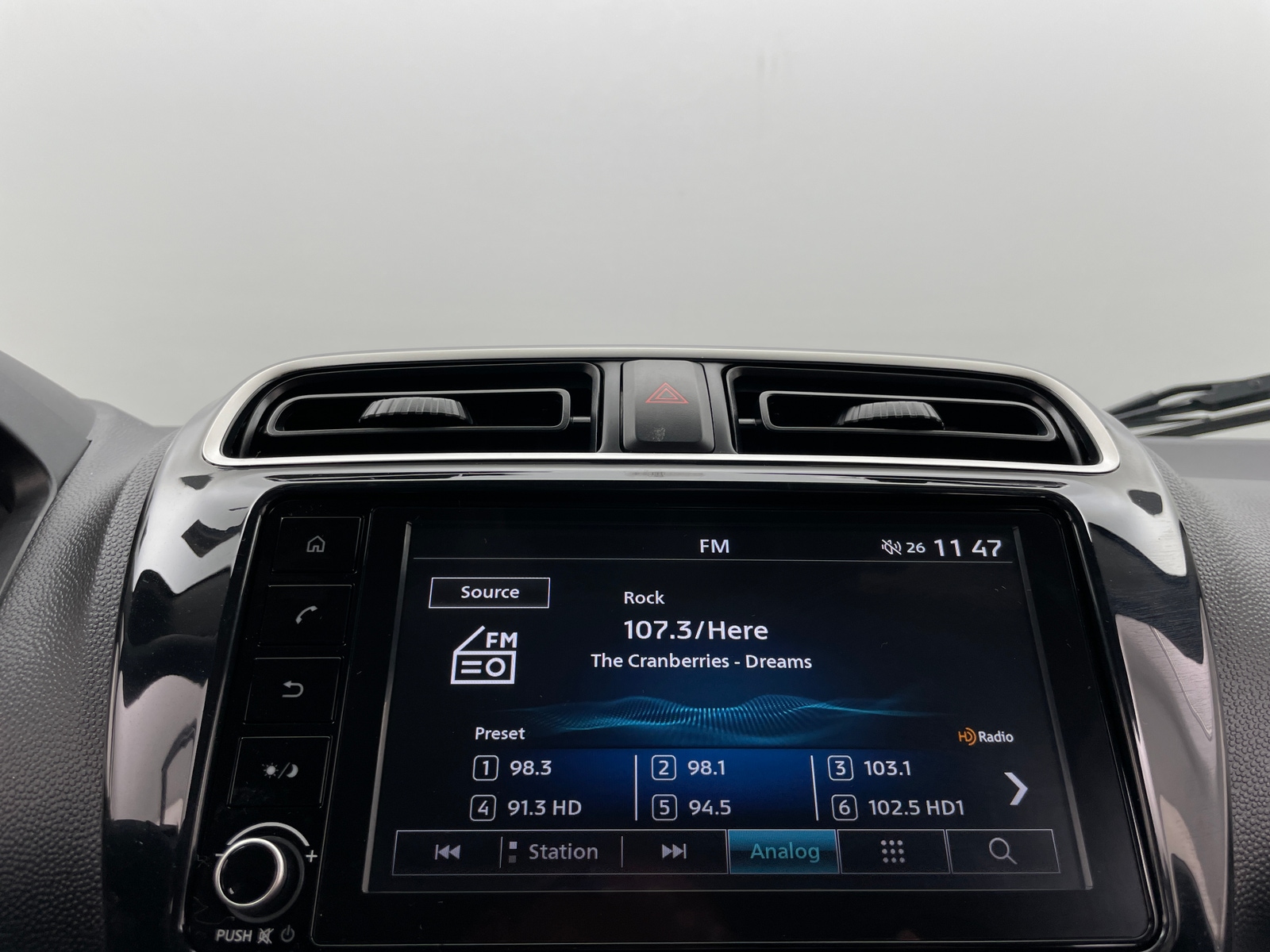 Thumbnail: 2024 Mitsubishi Mirage G4 - 4