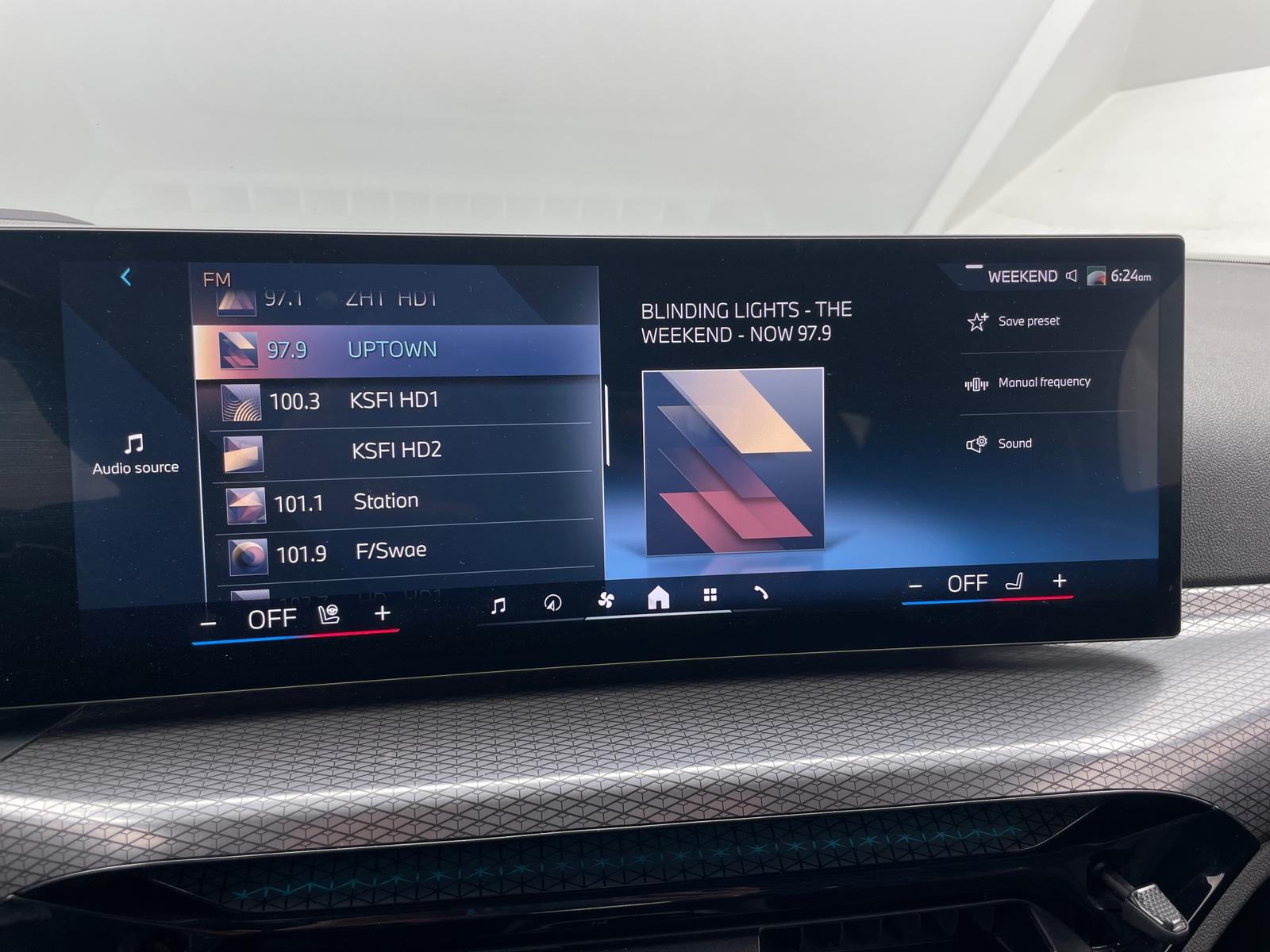 Thumbnail: 2025 BMW 4 Series - 3