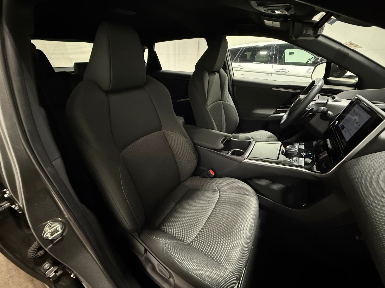 Thumbnail: 2024 Subaru Solterra - 2