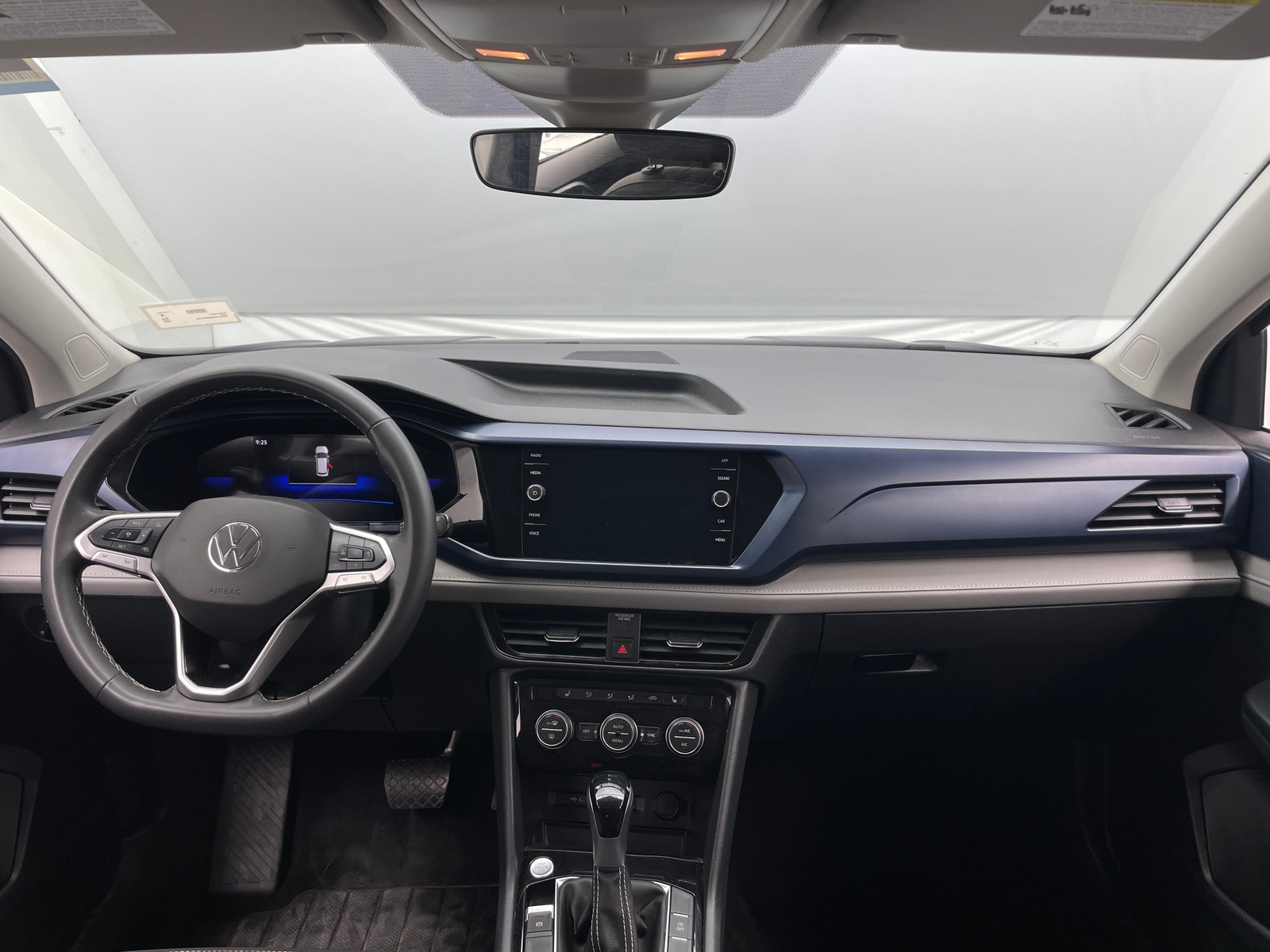 Thumbnail: 2024 Volkswagen Taos - 2