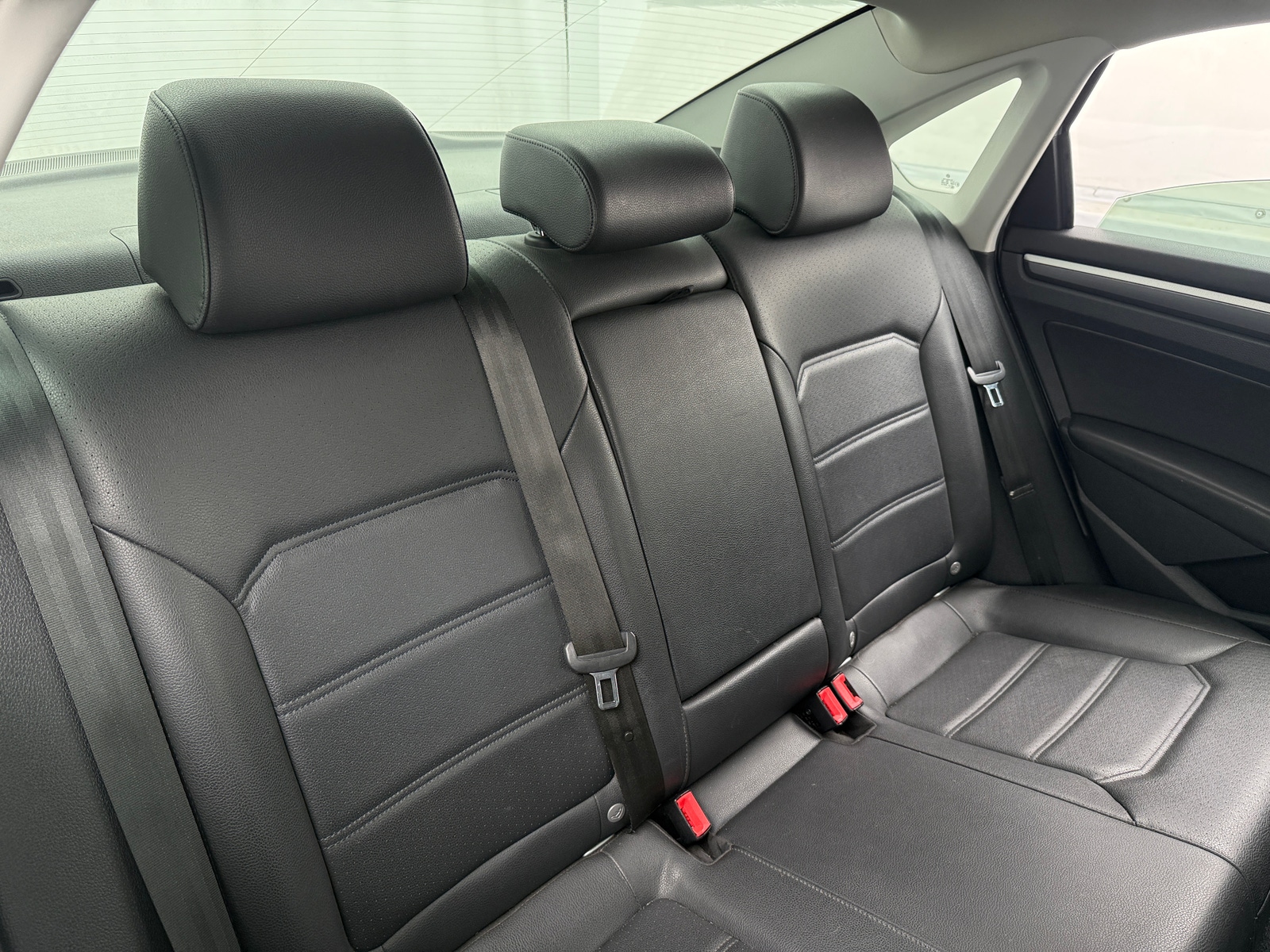 Thumbnail: 2018 Volkswagen Passat - 6