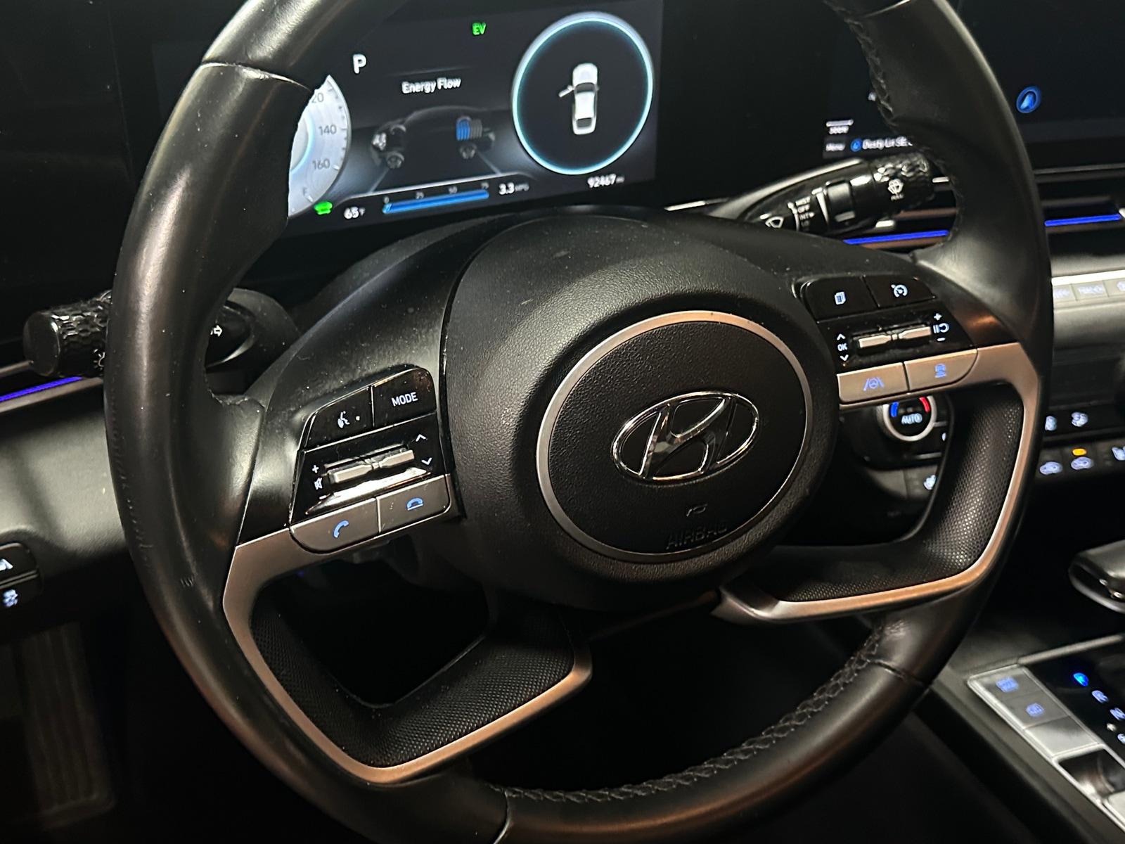 Thumbnail: 2022 Hyundai Elantra - 4