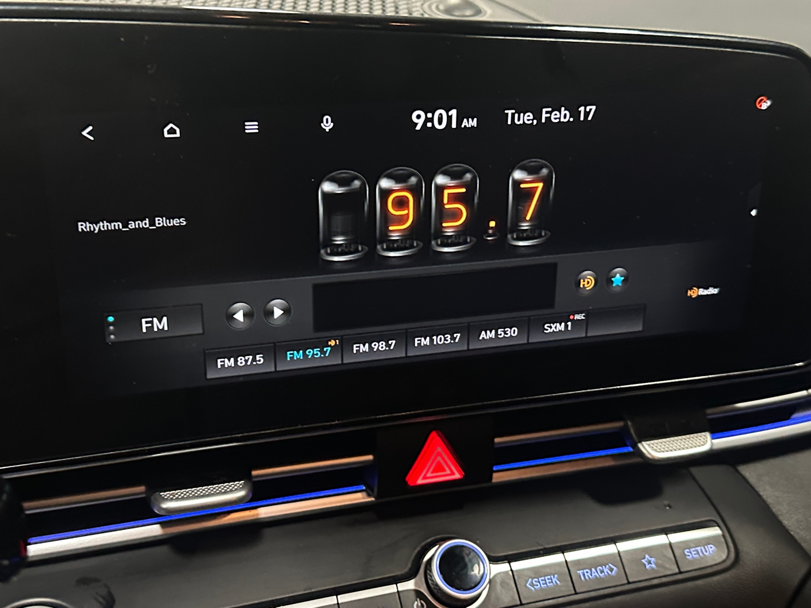 Thumbnail: 2022 Hyundai Elantra - 3