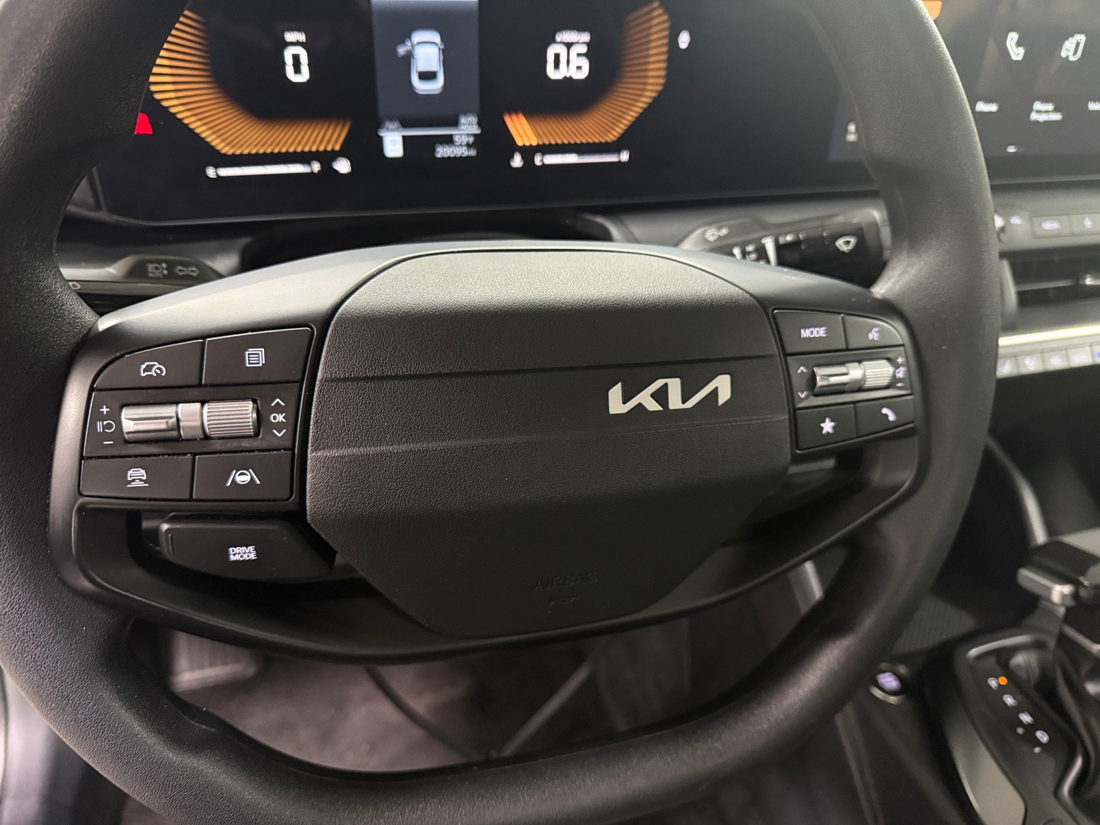 Thumbnail: 2025 Kia K4 - 5