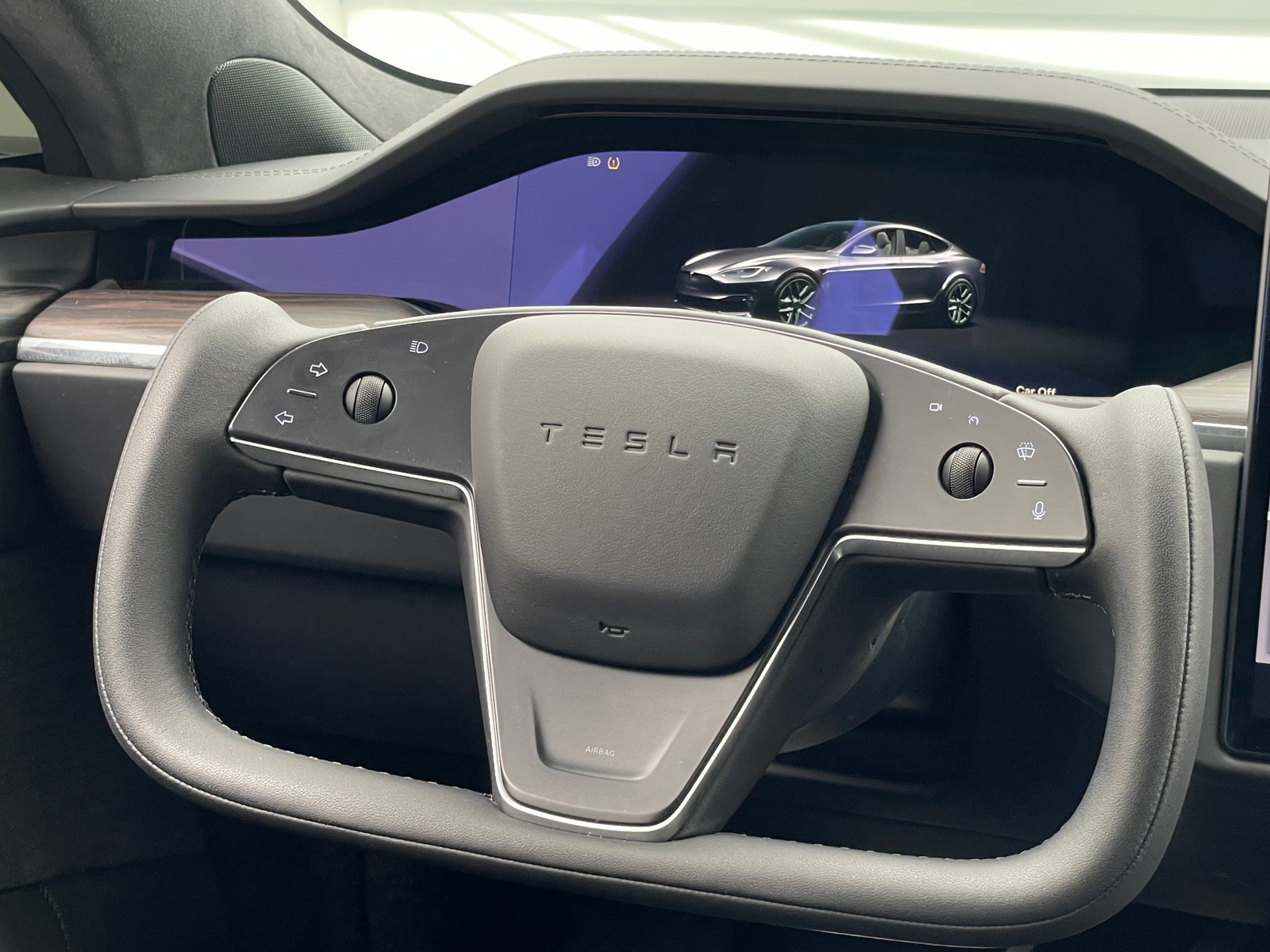 Thumbnail: 2025 Tesla Model S - 3