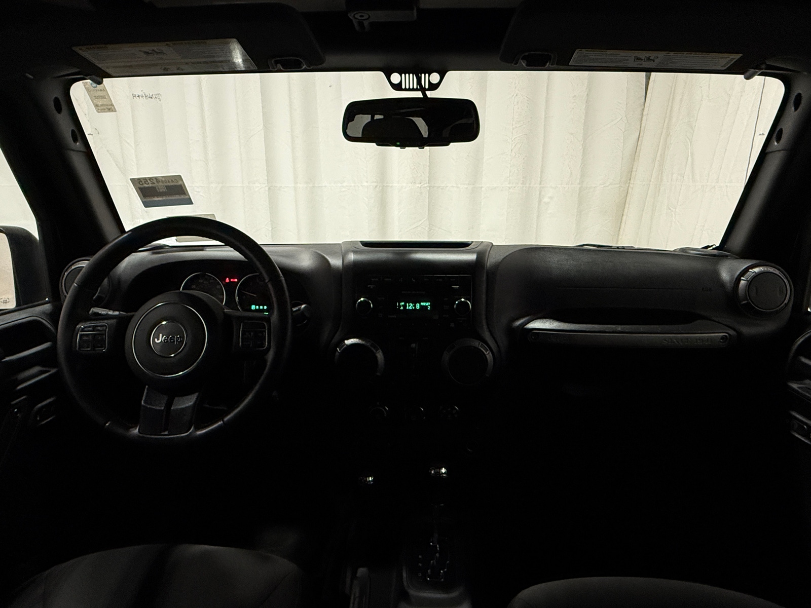 Thumbnail: 2017 Jeep Wrangler - 3