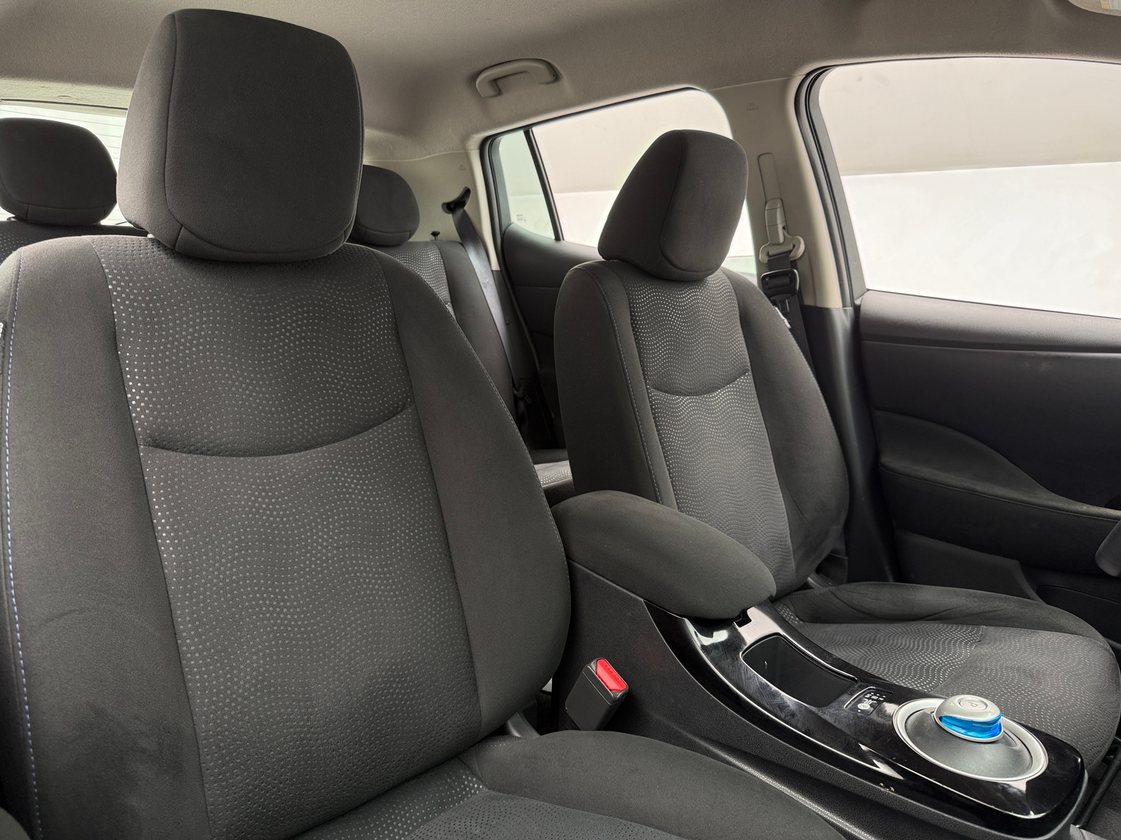 Thumbnail: 2015 Nissan Leaf - 2