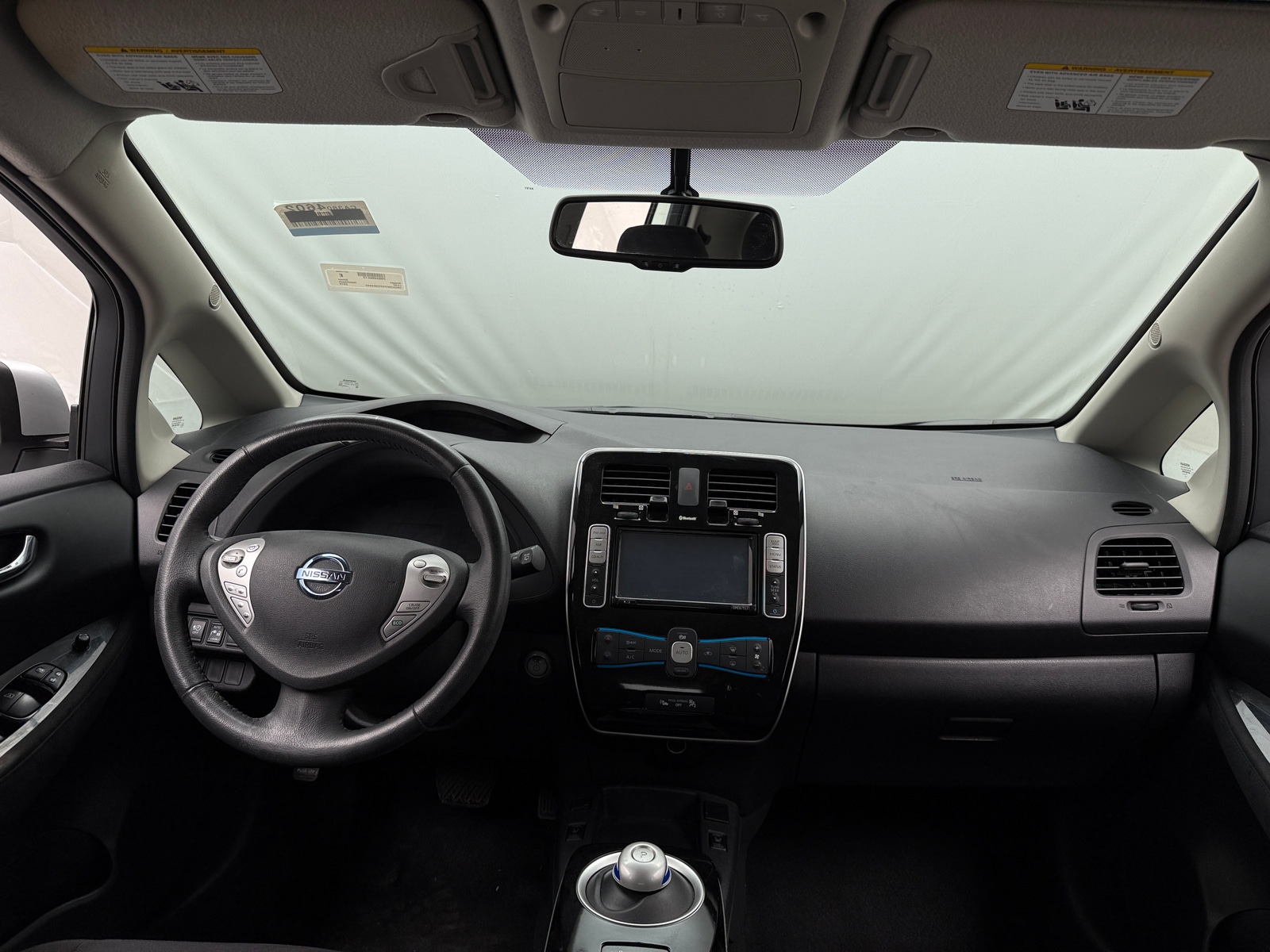 Thumbnail: 2015 Nissan Leaf - 3