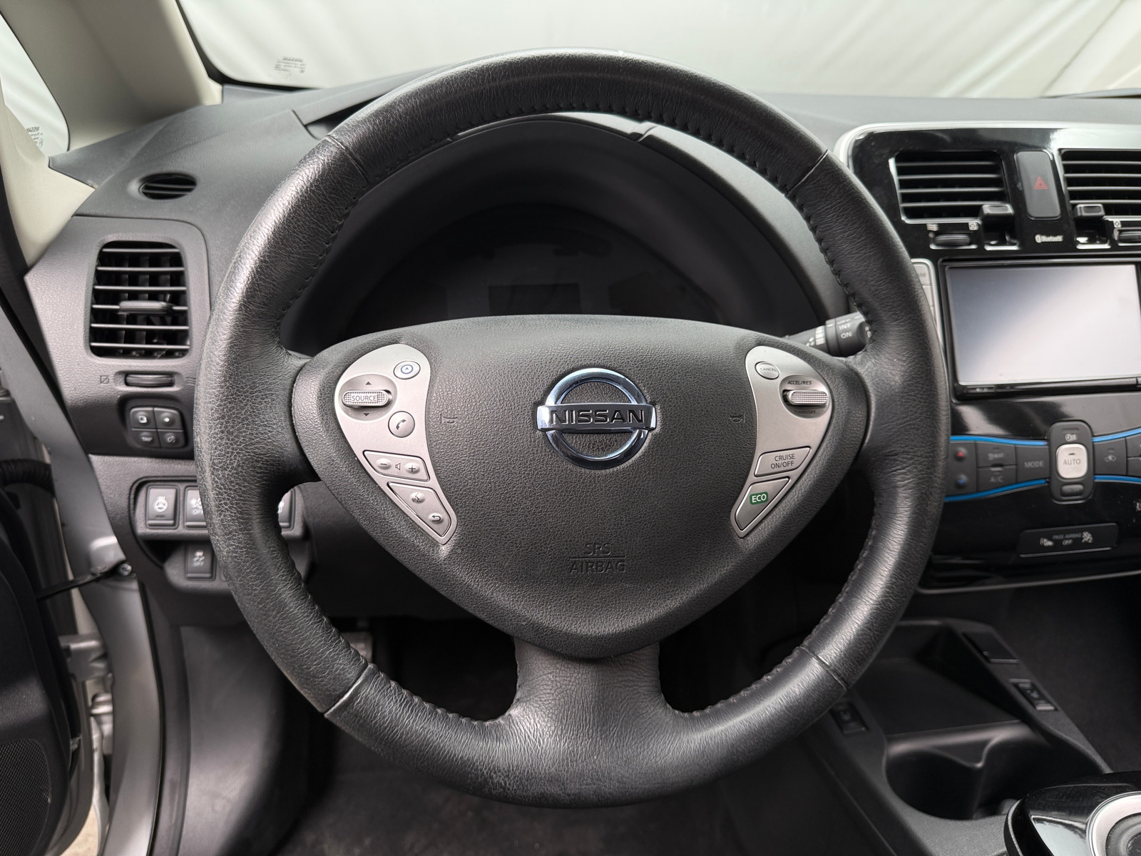 Thumbnail: 2015 Nissan Leaf - 5