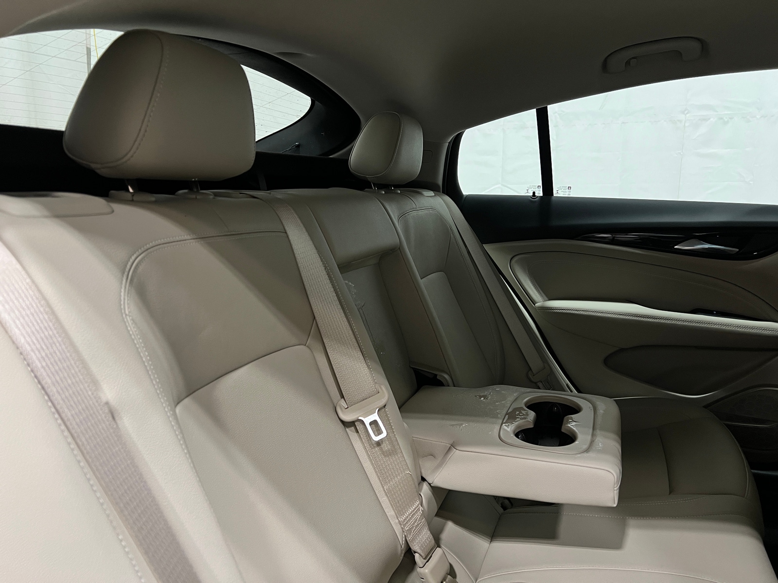 Thumbnail: 2018 Buick Regal - 5