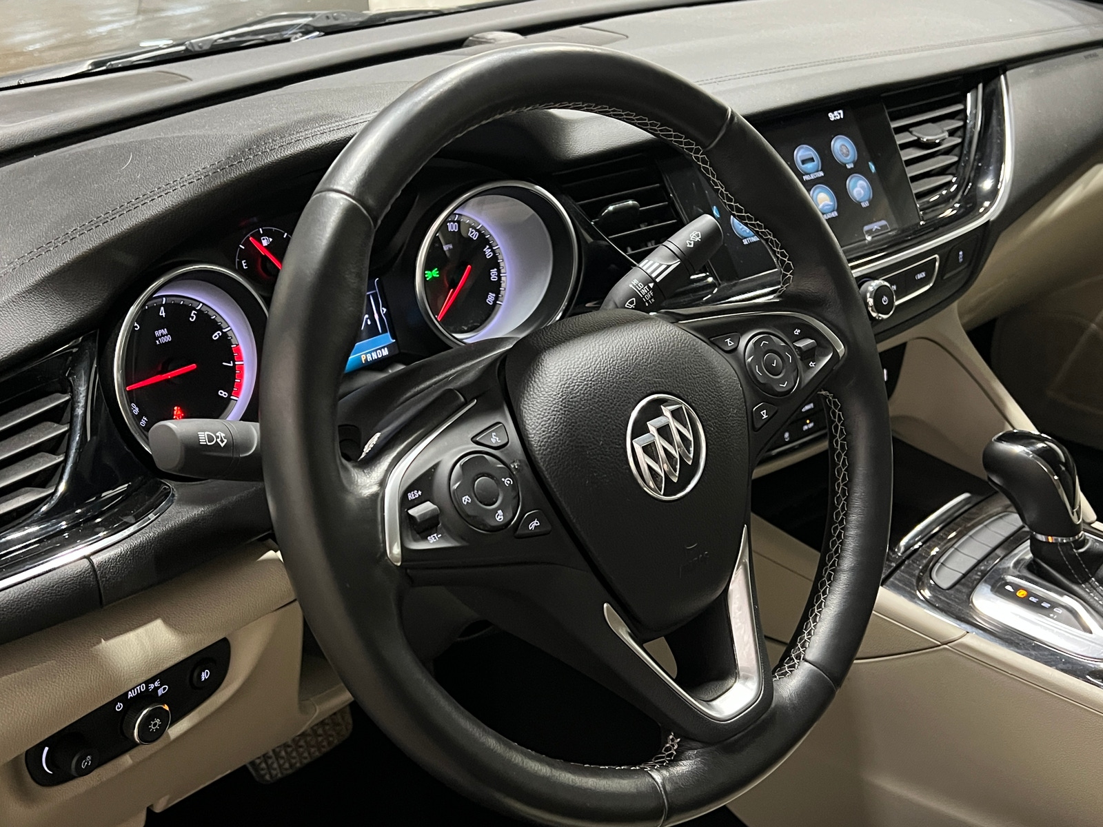 Thumbnail: 2018 Buick Regal - 4