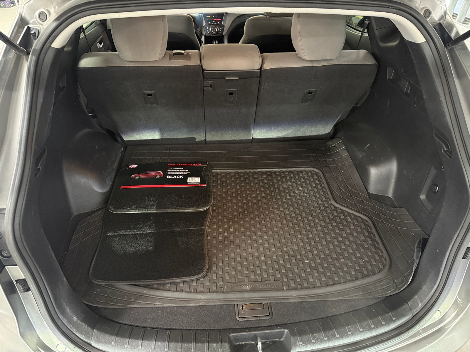 Thumbnail: 2016 Hyundai Santa Fe - 7