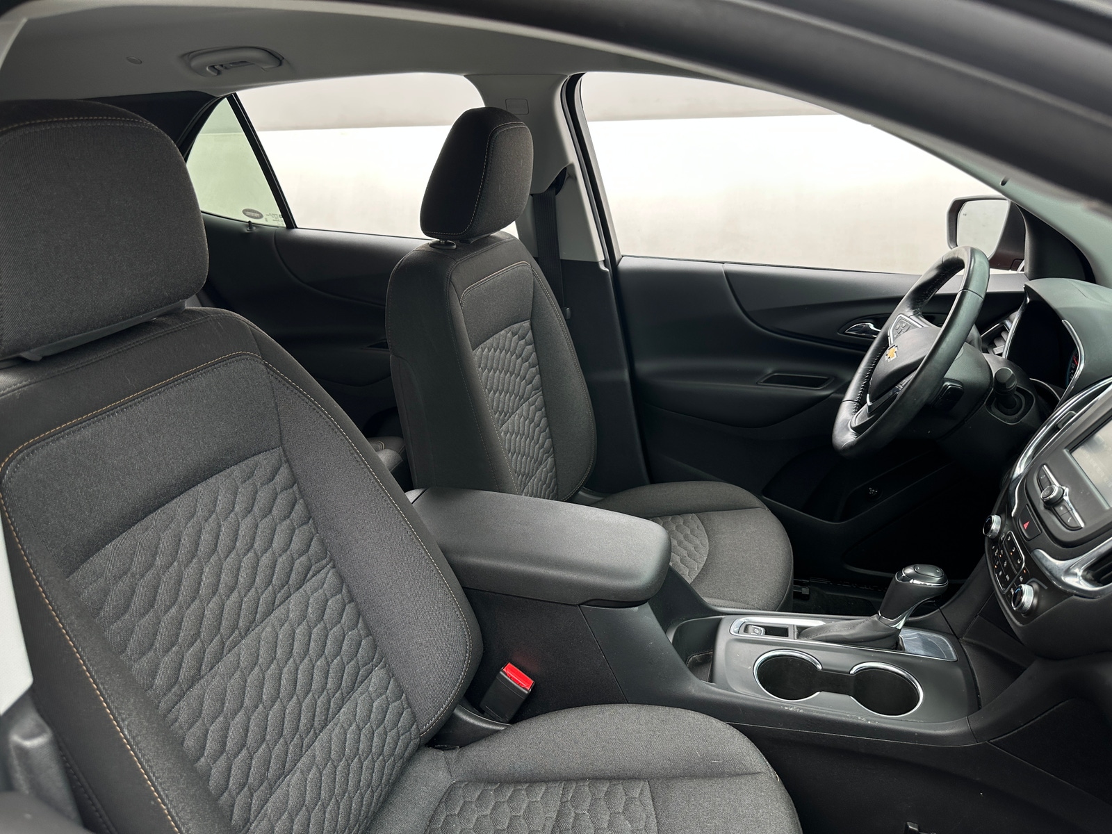 Thumbnail: 2018 Chevrolet Equinox - 2