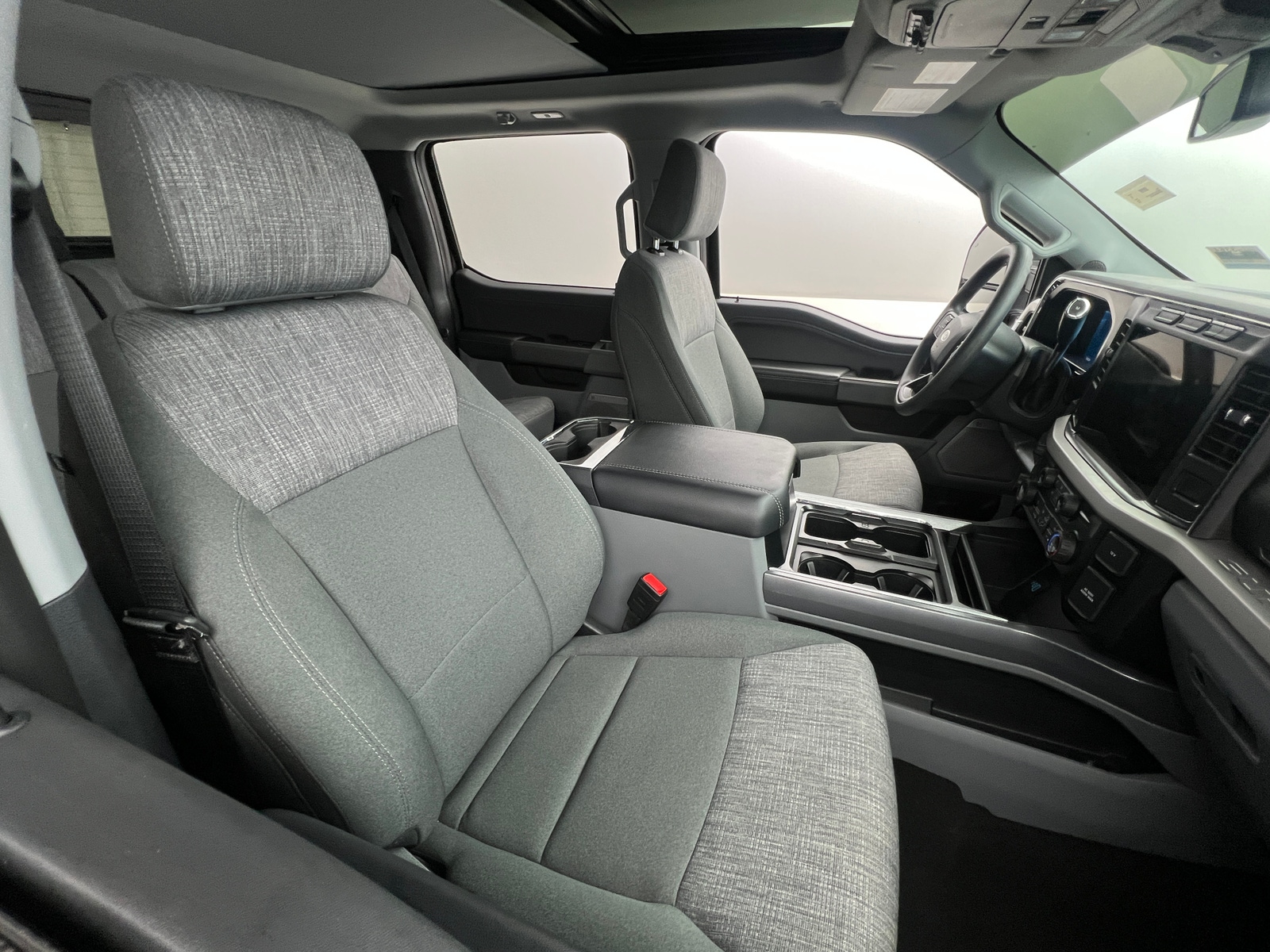 Thumbnail: 2024 Ford Econoline - 2